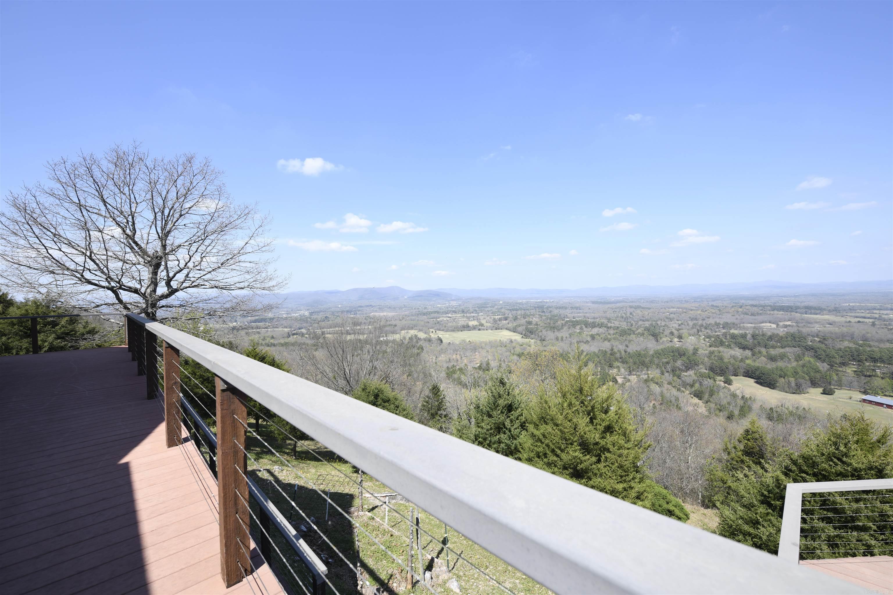 STAR MOUNTAIN ESTATES - Residential