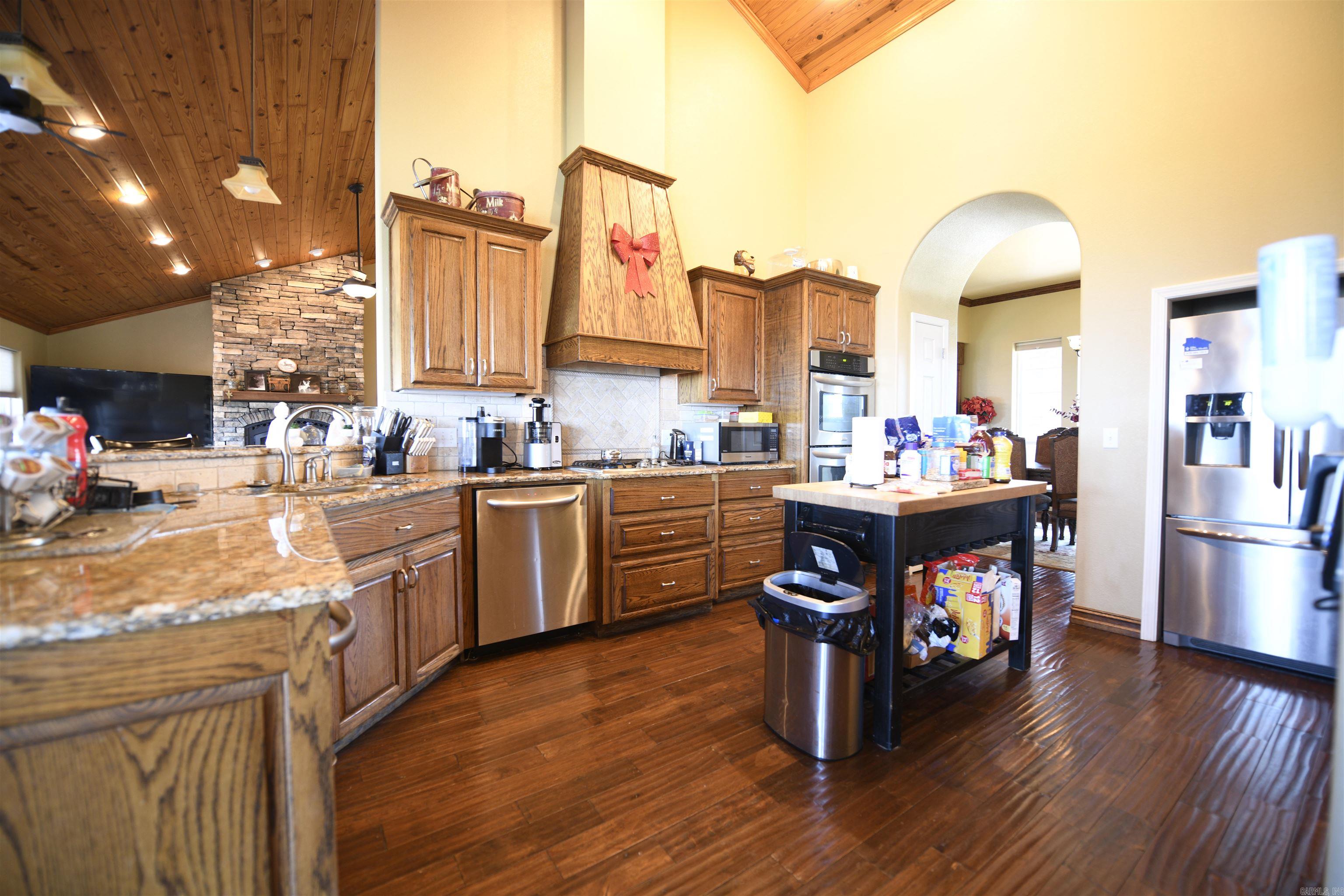 STAR MOUNTAIN ESTATES - Residential