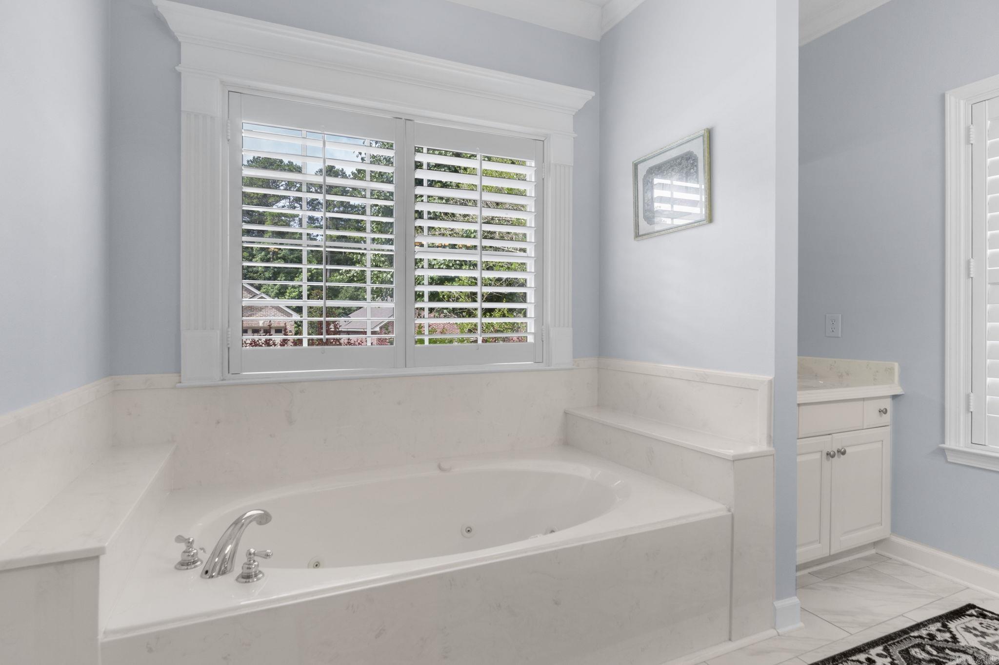 WOODLANDS EDGE - Residential