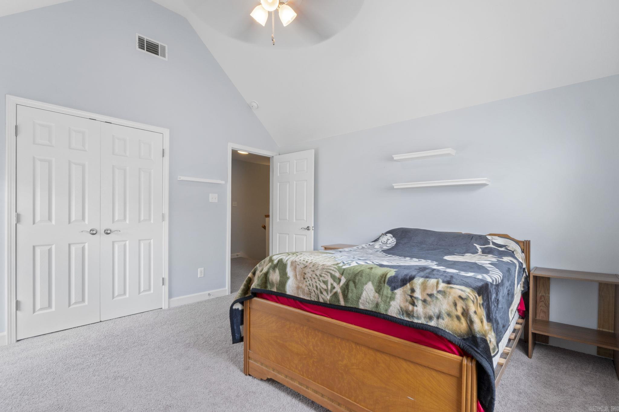 WOODLANDS EDGE - Residential