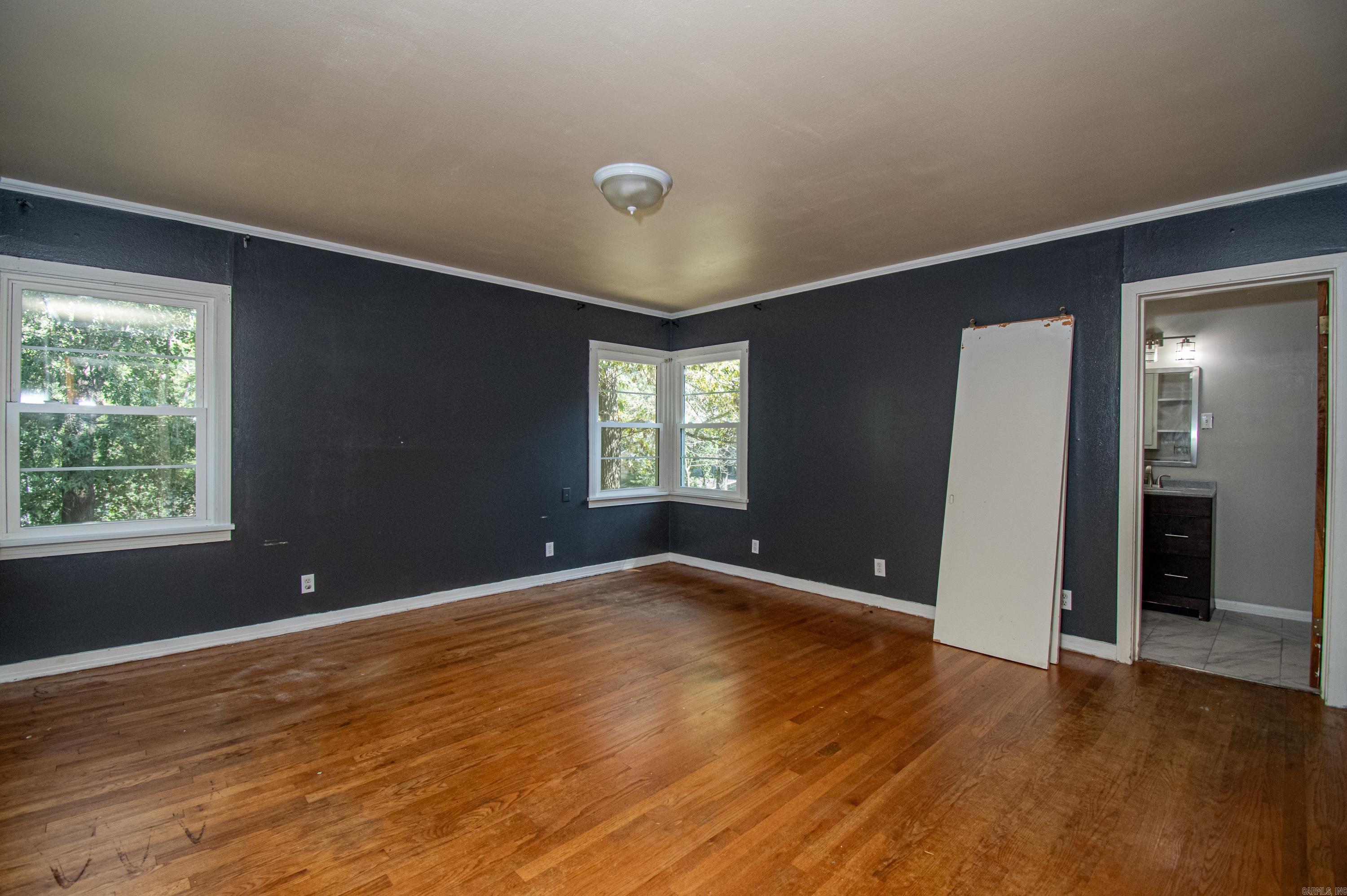 WEST THOMPSON HEIGHTS - Residential