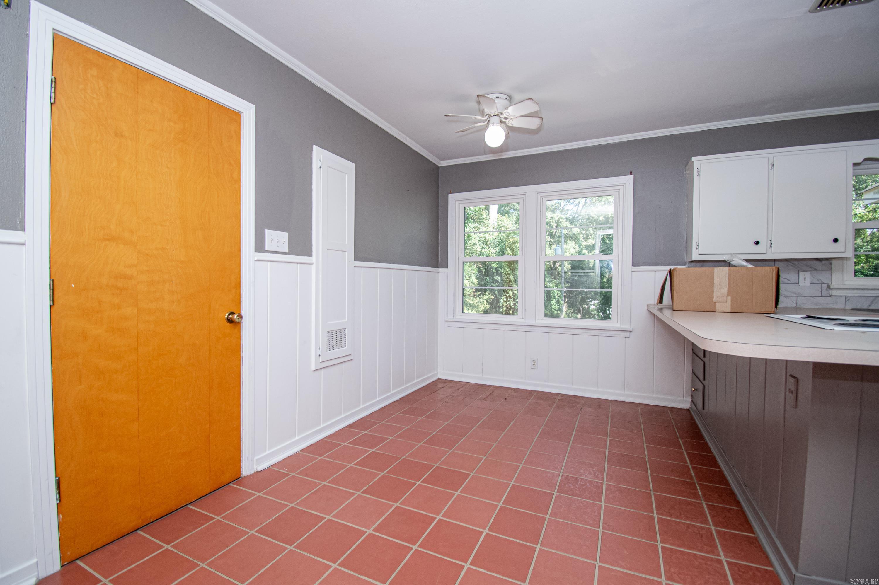 WEST THOMPSON HEIGHTS - Residential