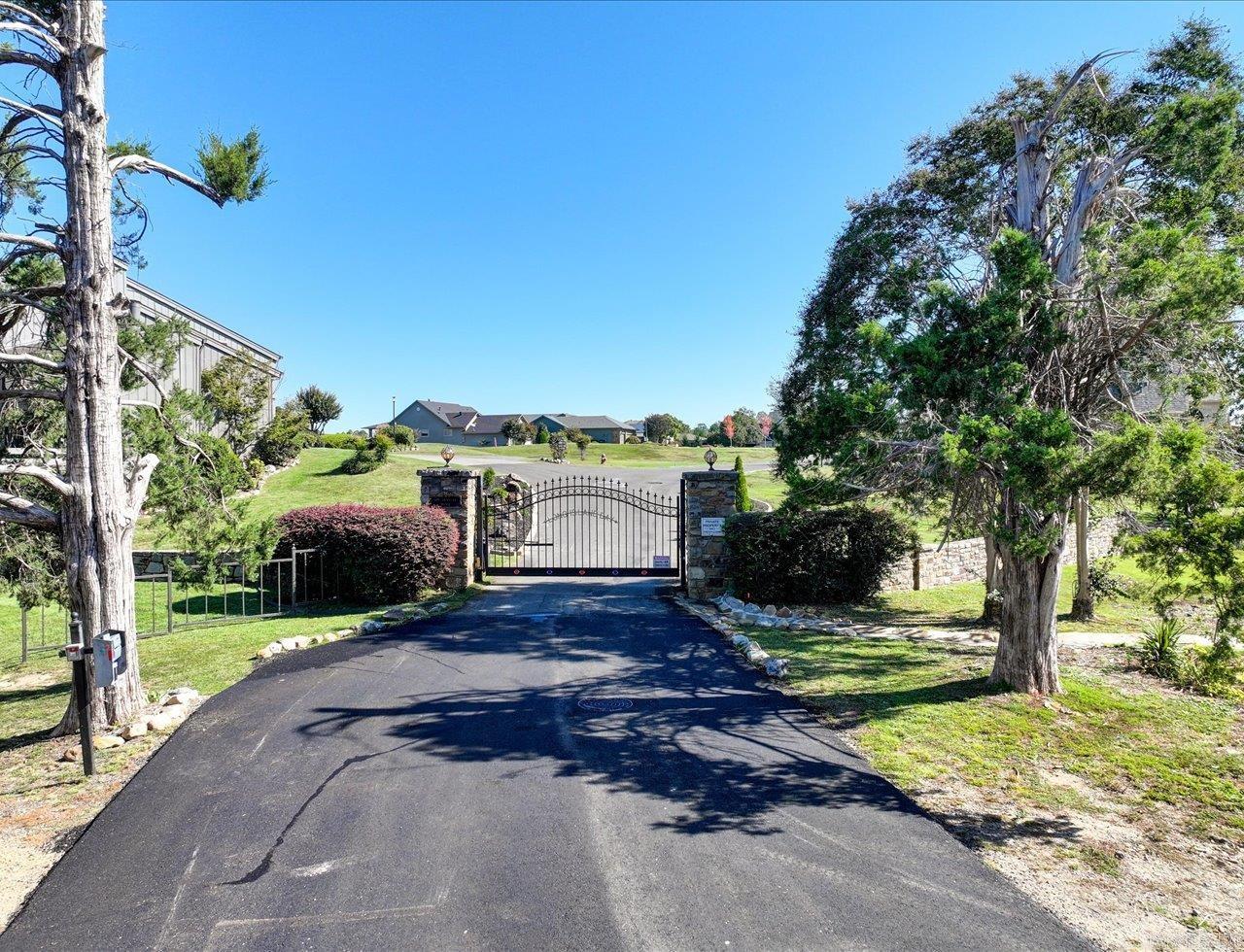 LONG ISLAND PARK HPR - Residential