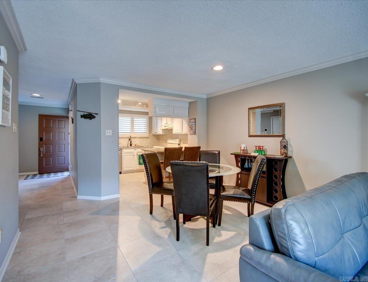 LONG ISLAND PARK HPR - Residential