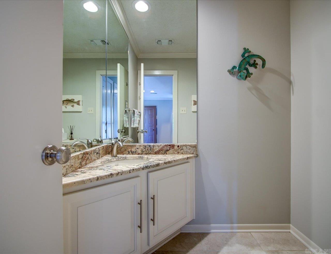 LONG ISLAND PARK HPR - Residential