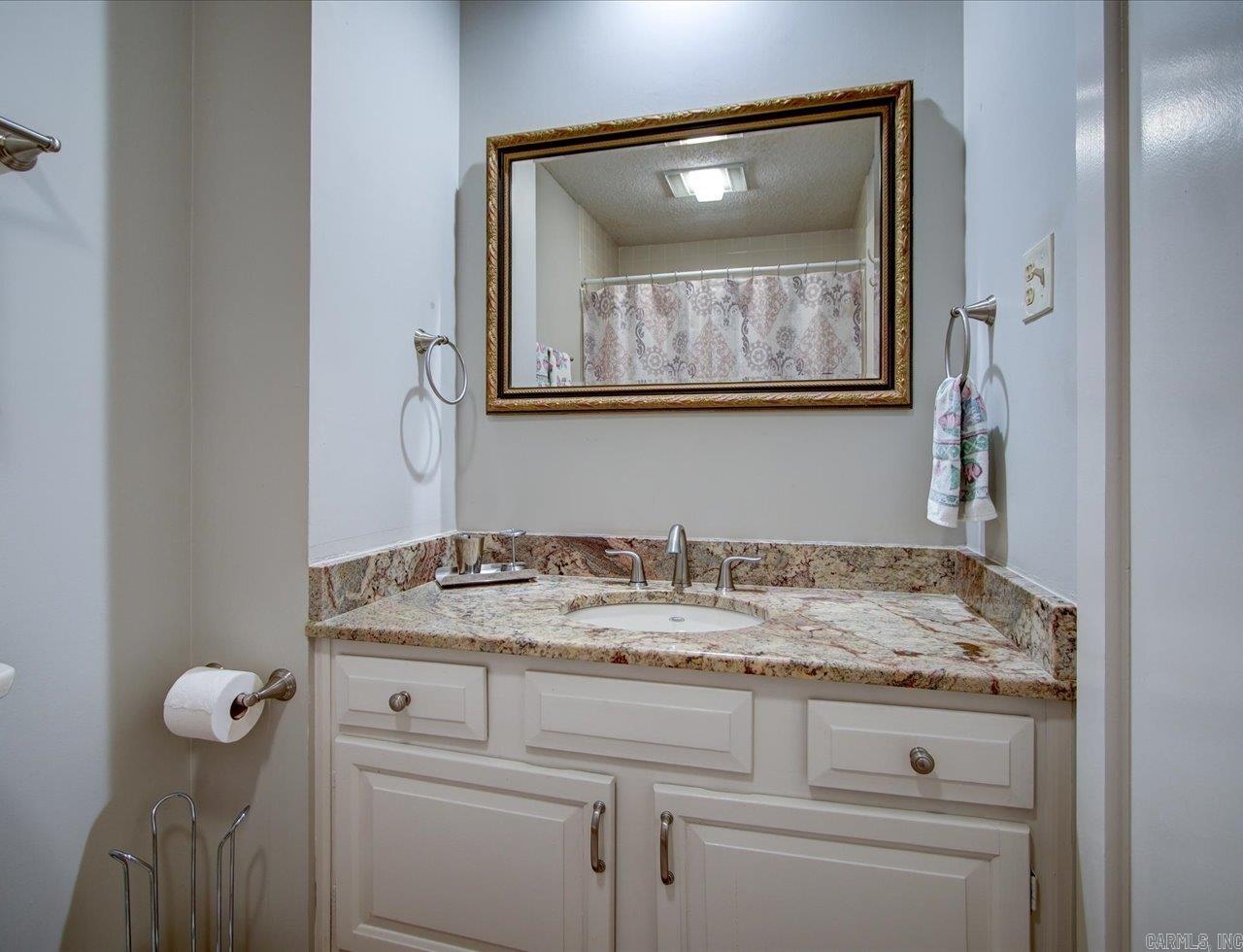 LONG ISLAND PARK HPR - Residential