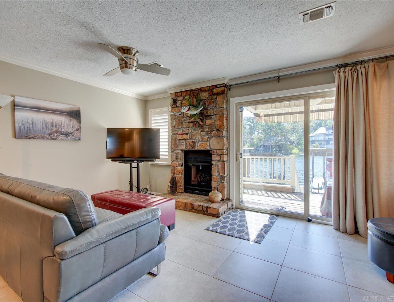 LONG ISLAND PARK HPR - Residential