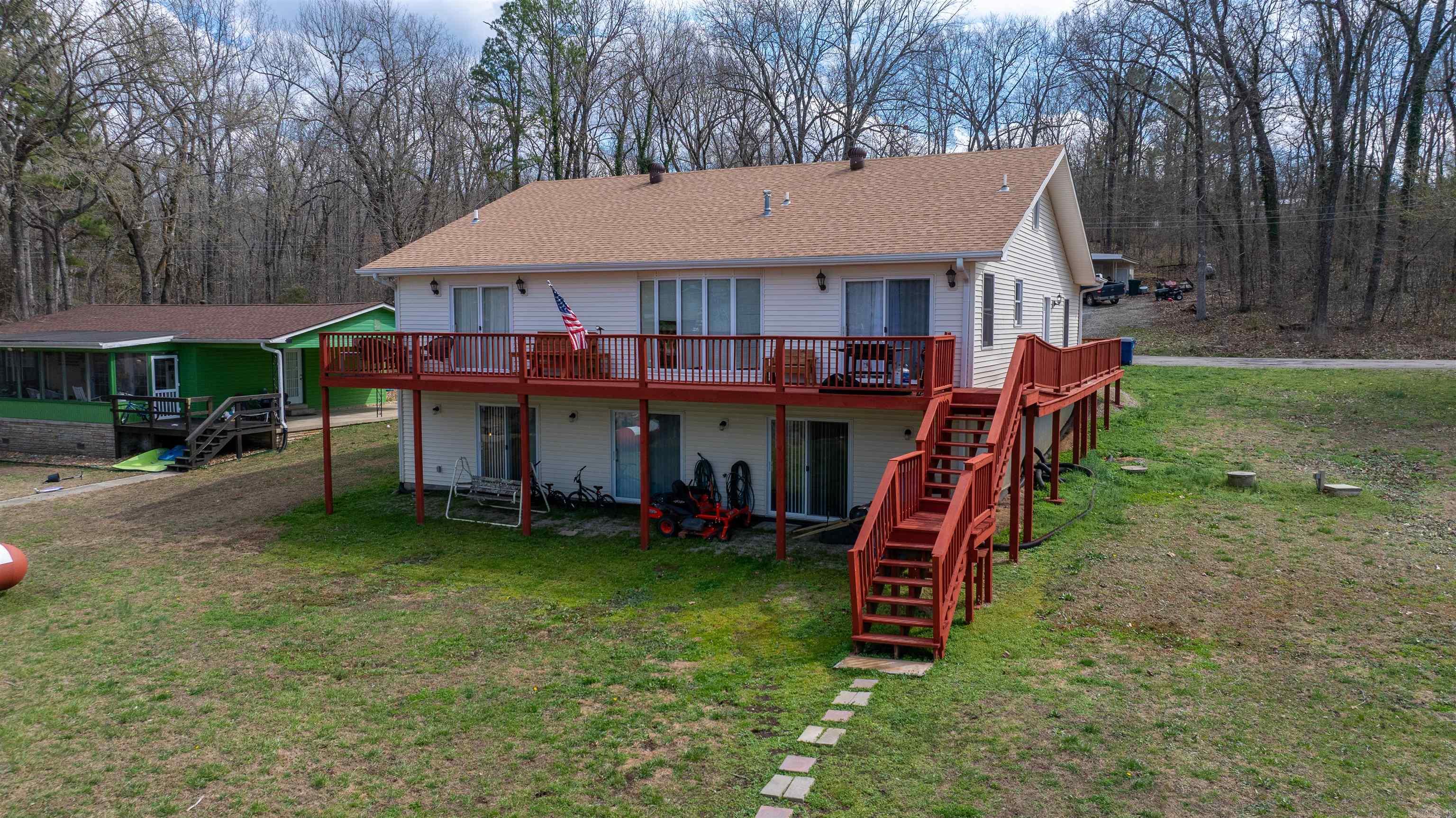 EAST LAKE - Residential