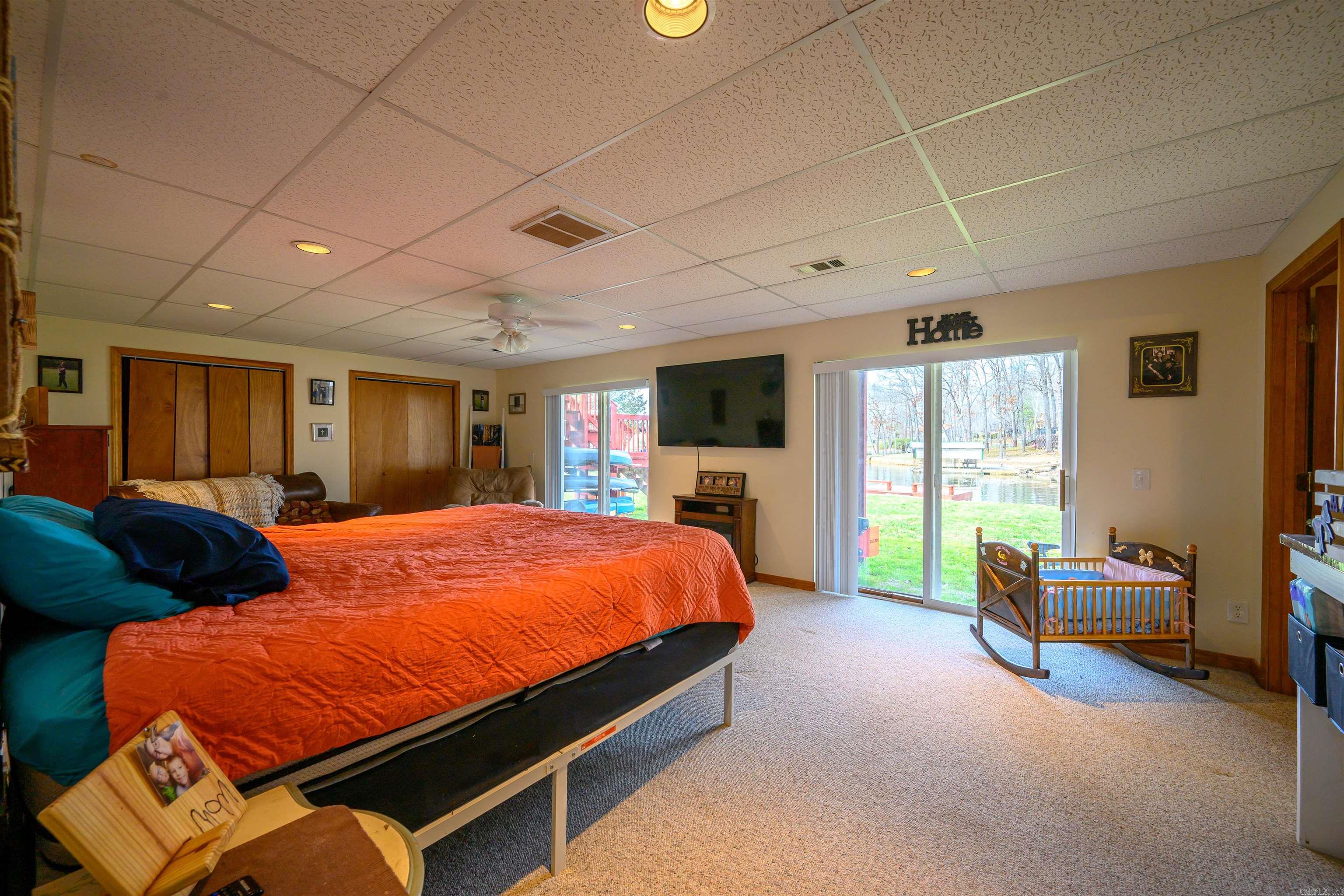 EAST LAKE - Residential