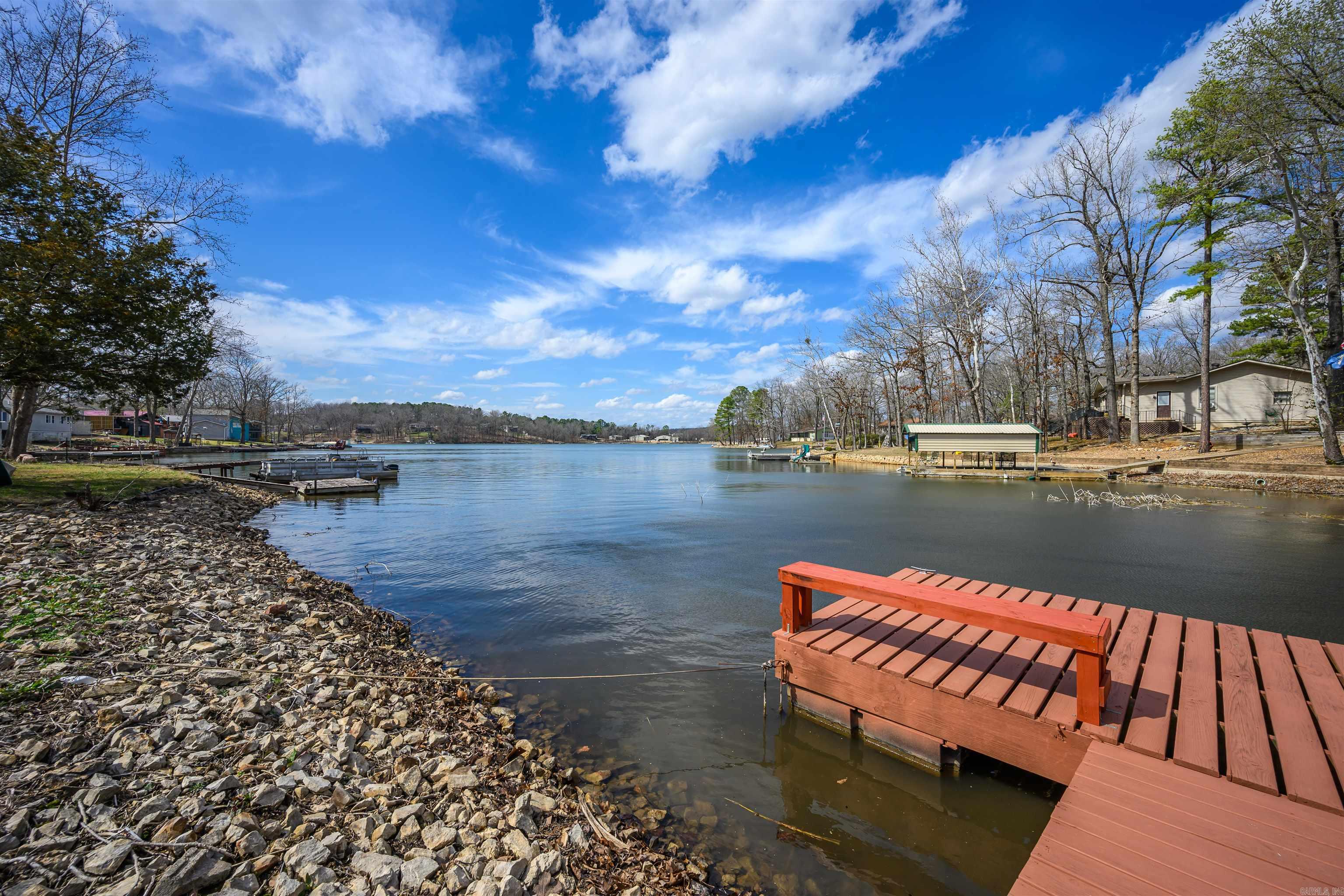 EAST LAKE - Residential