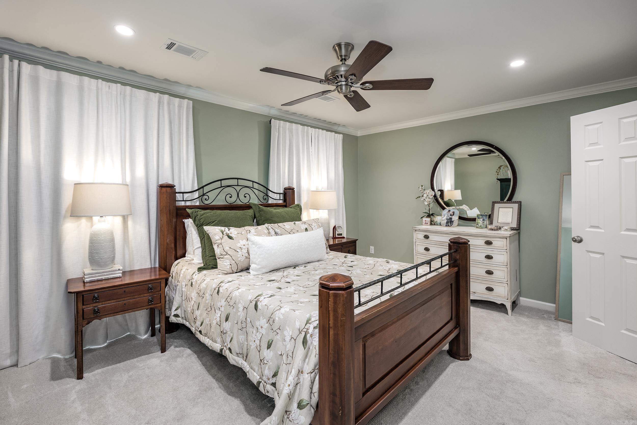 FOXCROFT VILLAGE - Residential