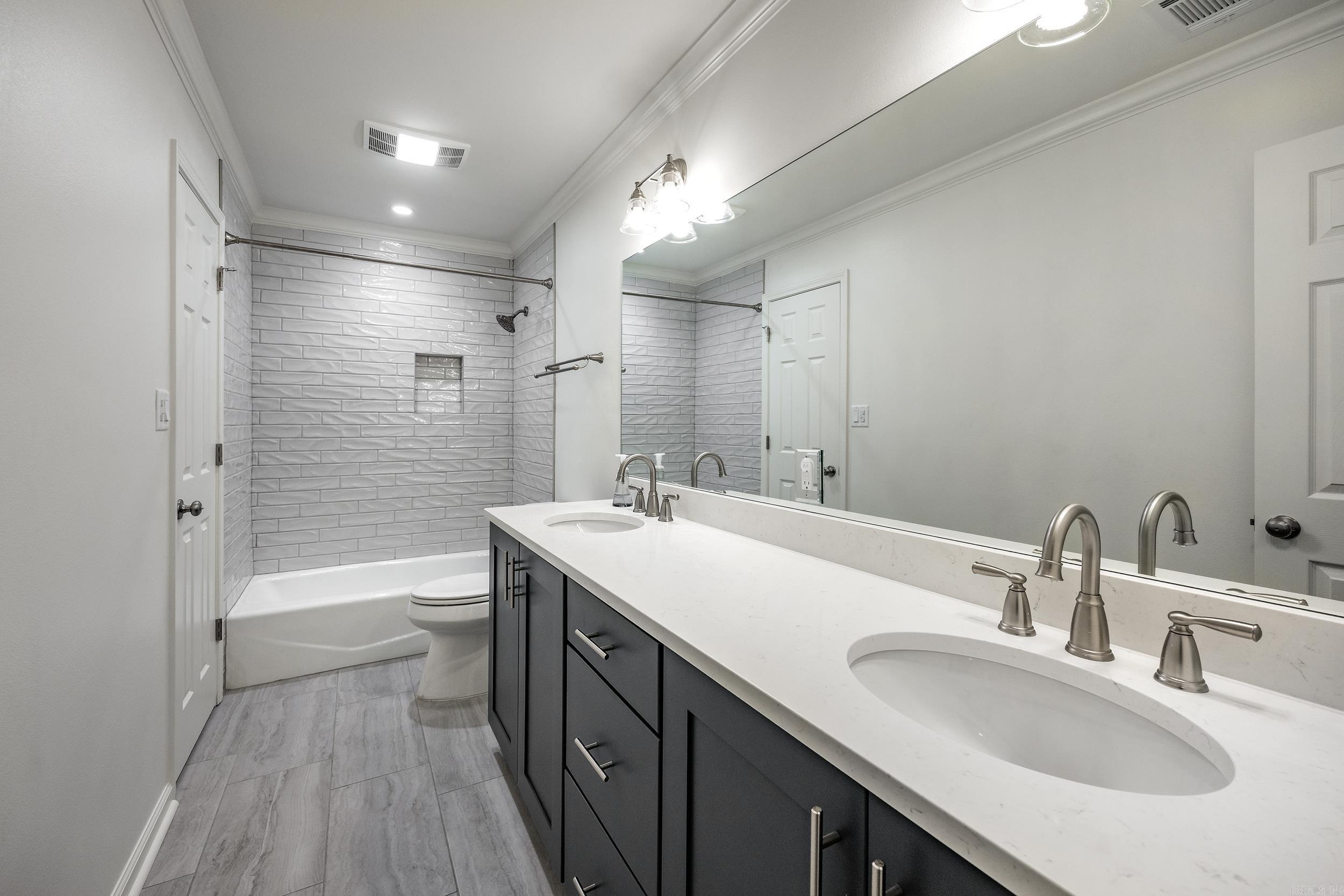 FOXCROFT VILLAGE - Residential