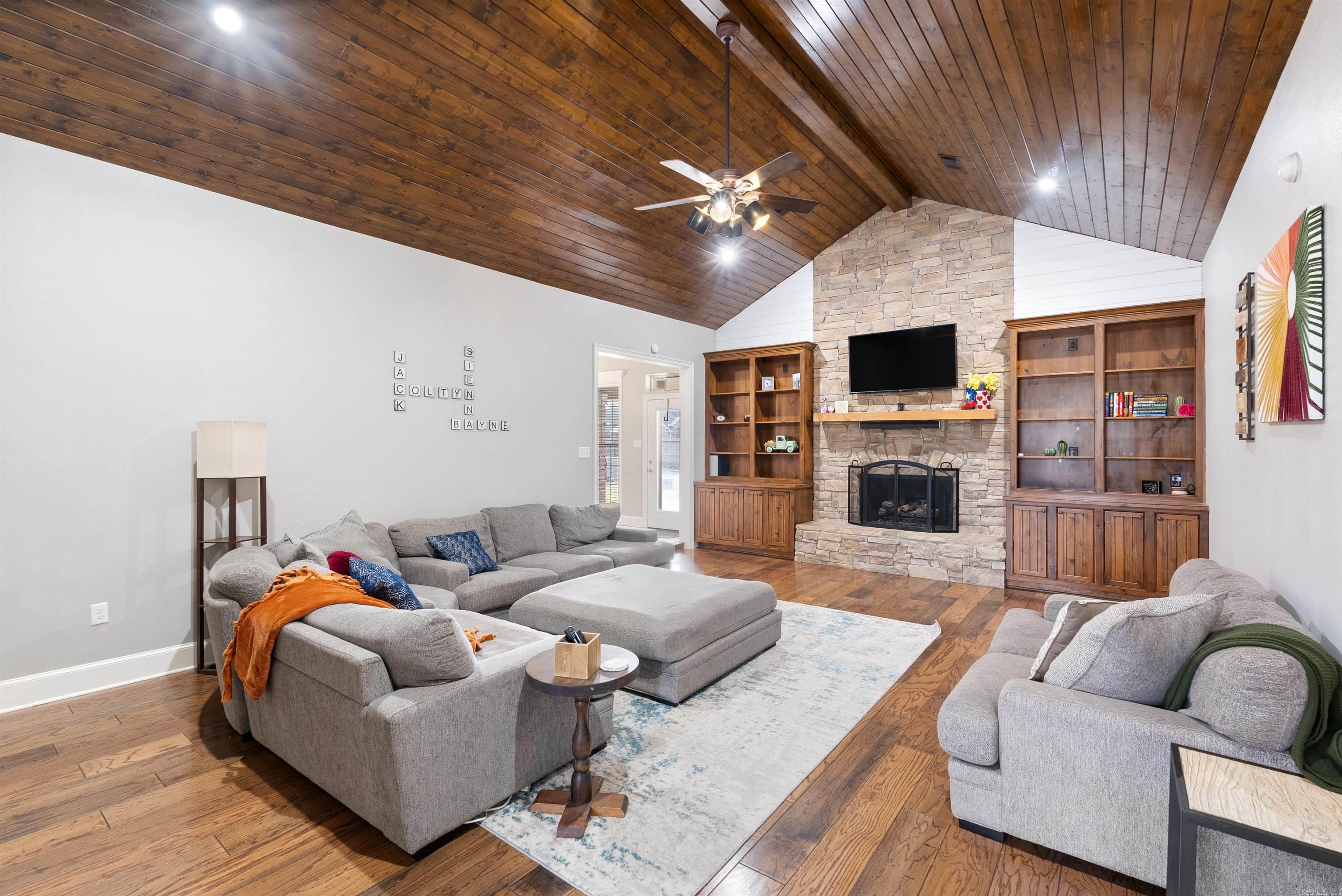 Quail Hollow - Residential