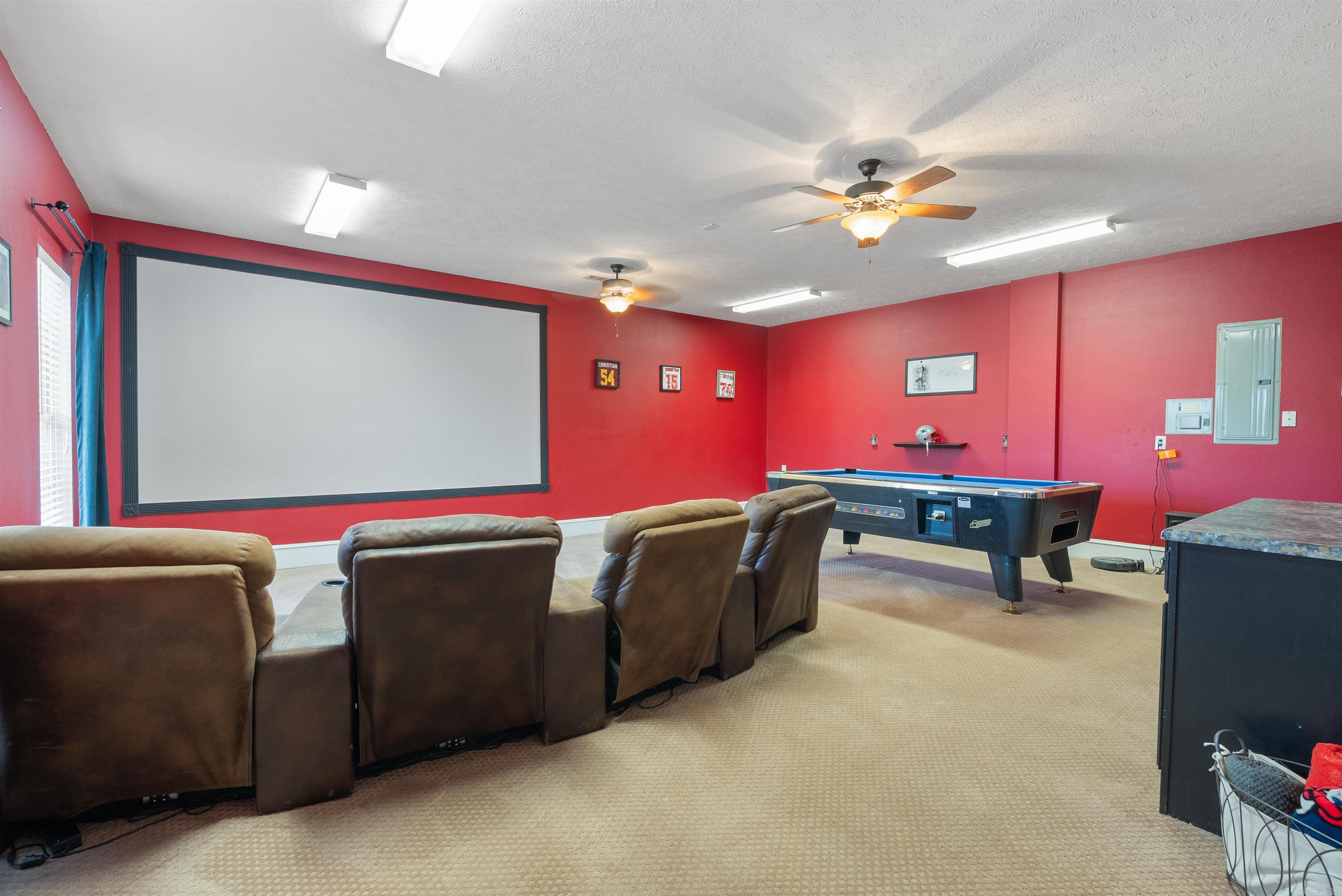 Quail Hollow - Residential