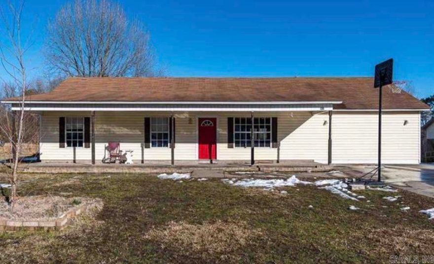 MOTIVATED SELLERS! FRESH PAINT, PARTIAL NEW FLOORING! Perfect for hosting and daily family time this home has an open kitchen so no one has to miss out in the living room festivities. This home offers a hidden spacious laundry room, 3 bedrooms, and 2 full bathrooms. With tall ceilings, large front window, and glass french backdoors you'll never lack incoming light!