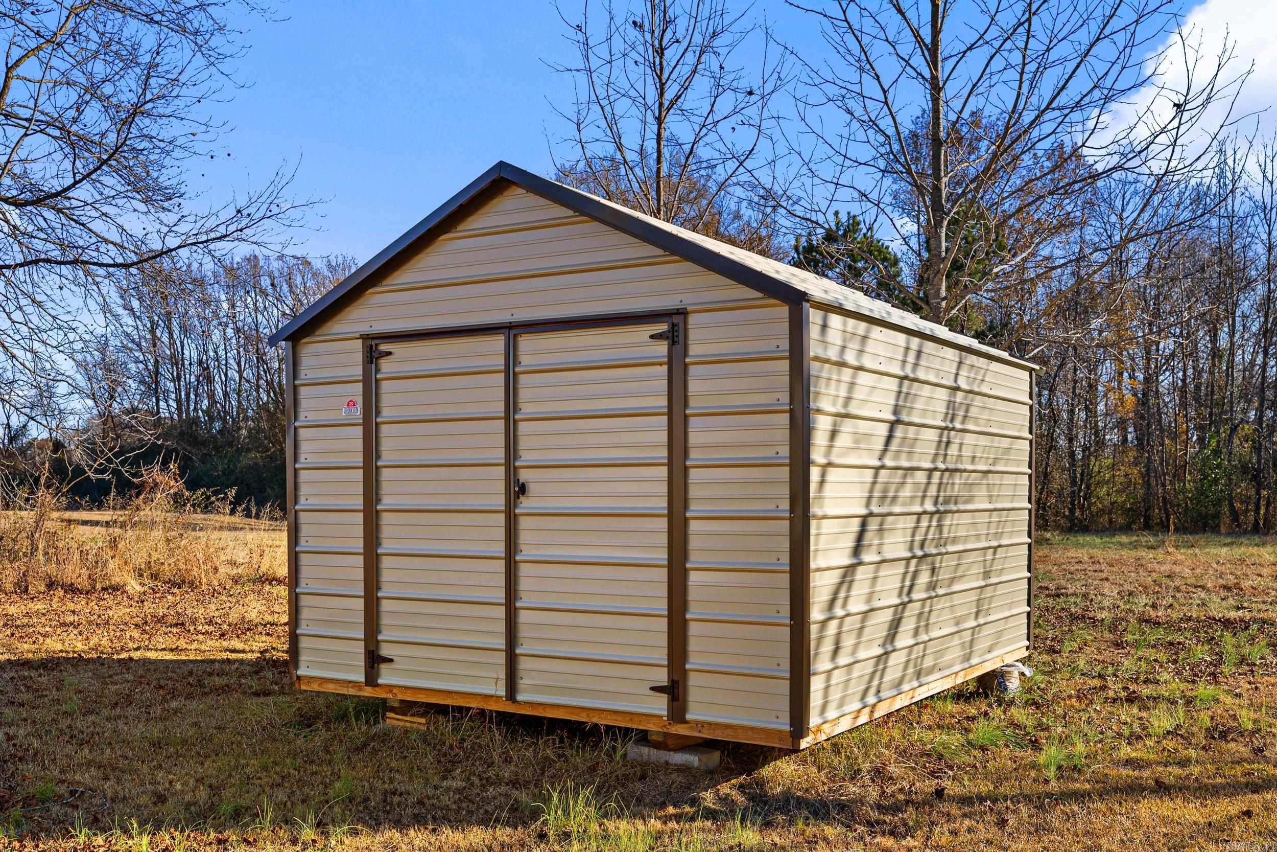 WESTSIDE SUBD - Residential