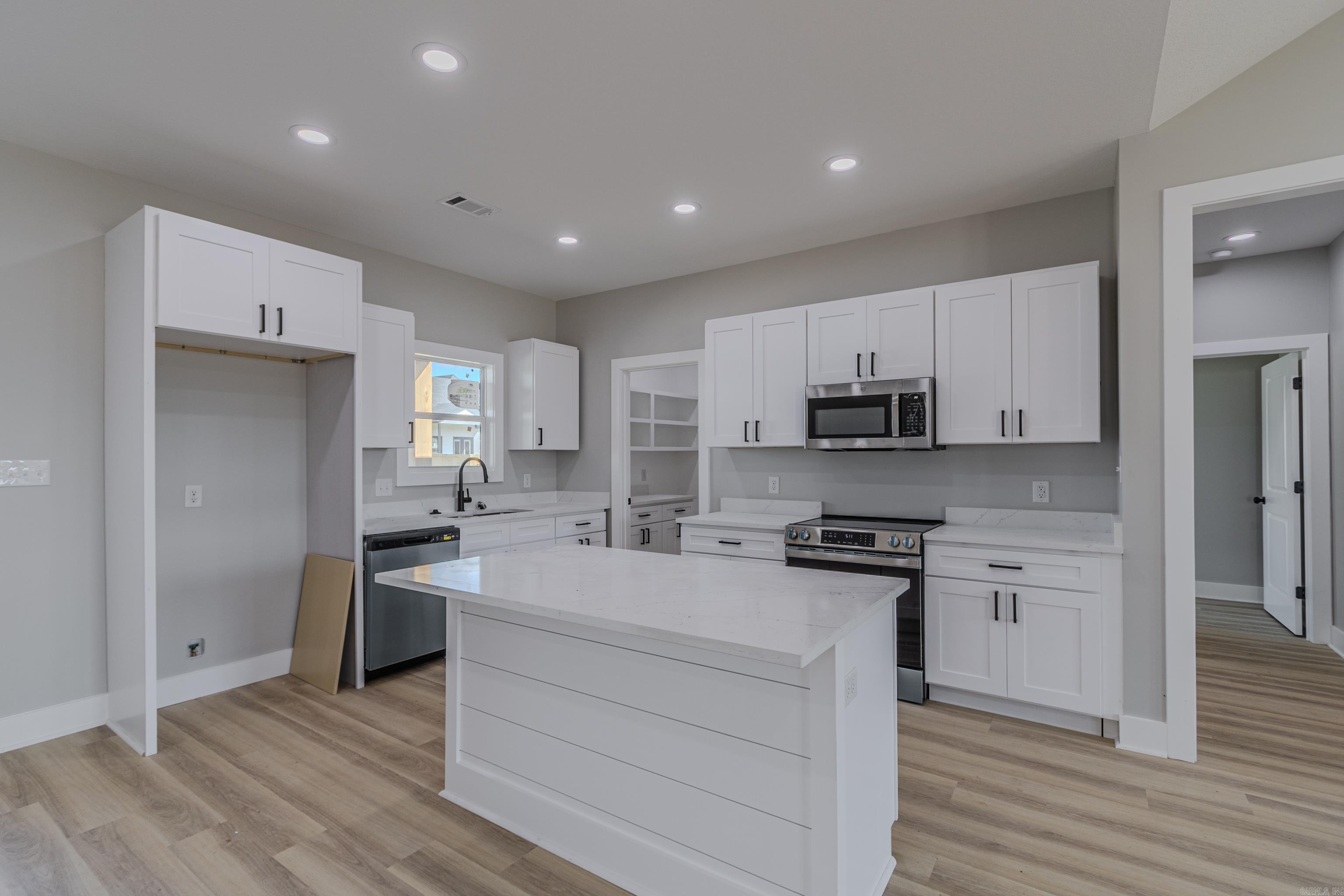 SILO RIDGE ESTATES - Residential