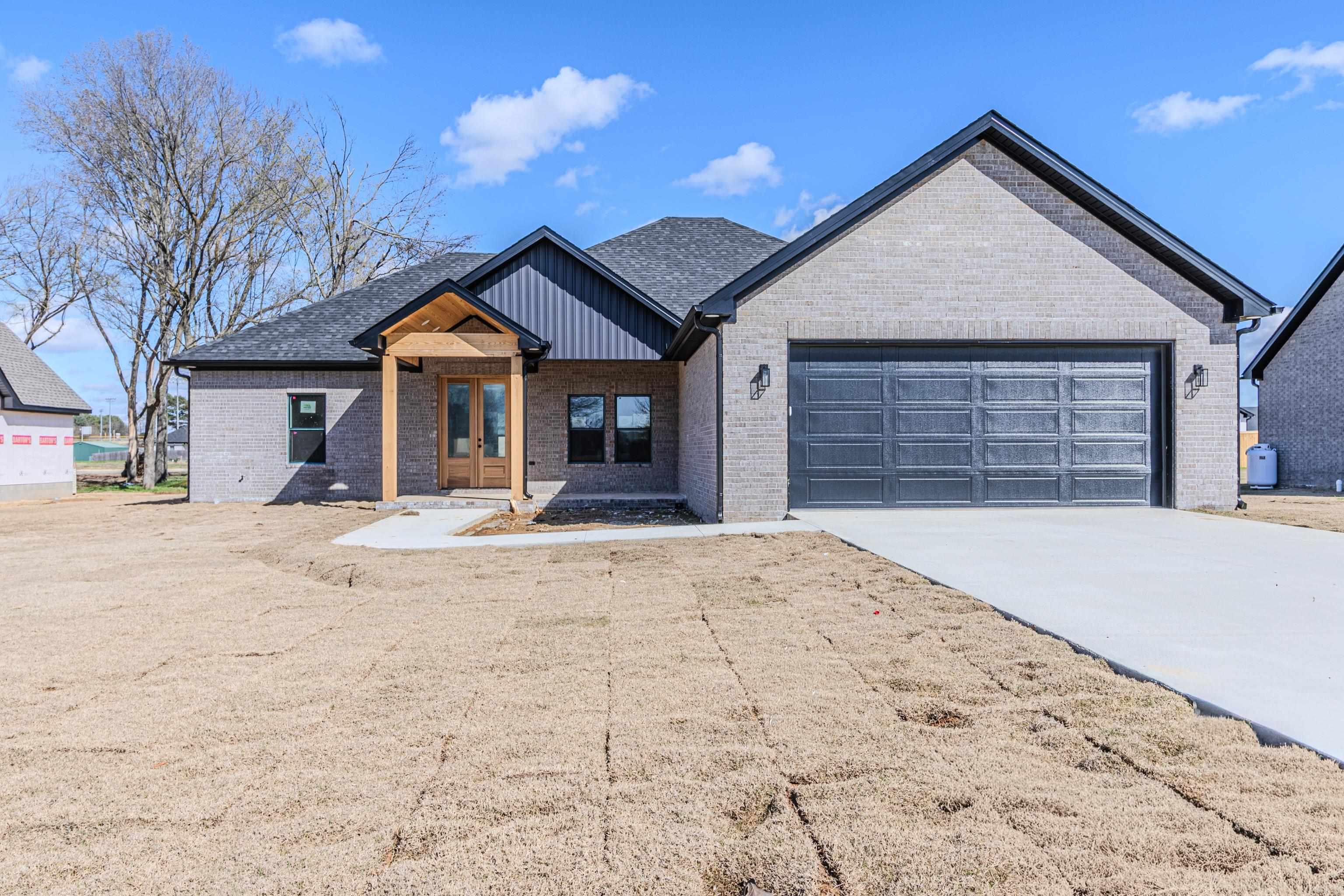 SILO RIDGE ESTATES - Residential