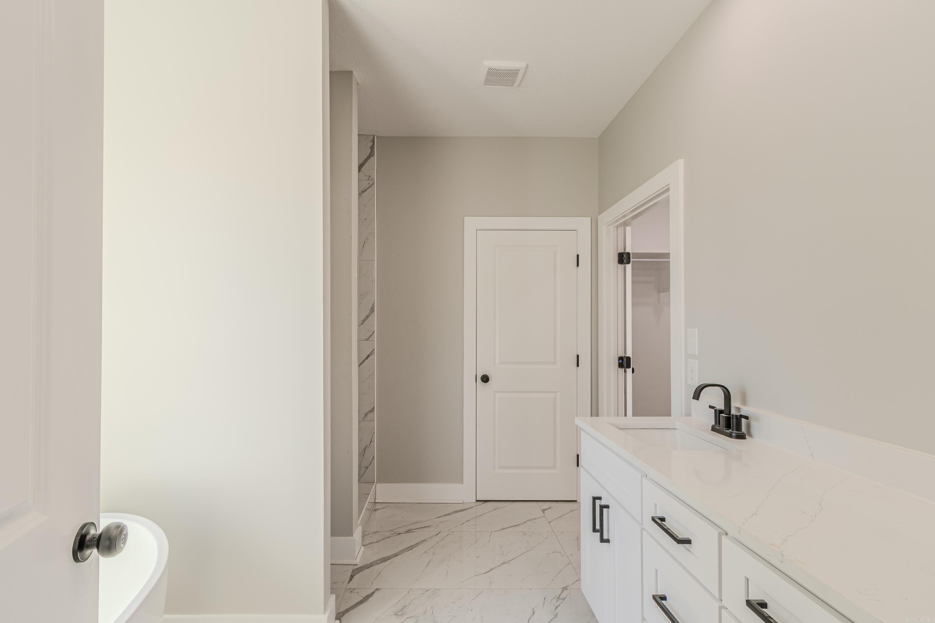 SILO RIDGE ESTATES - Residential