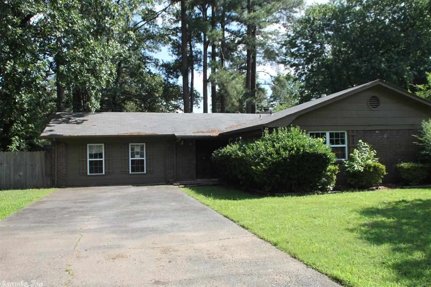 No Disclosure - To Be Sold "AS IS" -   Pre-Qual or Proof of Funds must accompany offer - only buyer signed offers. No digital signatures on offers. Please, disclose if investor purchased.  Min Earnest Money $1,000.00. Property has a Supra Lock box.  AGENTS, see agent remarks for further info.   New paint in and out.  New insulated windows.  New built-in range, This home is move-in ready!!