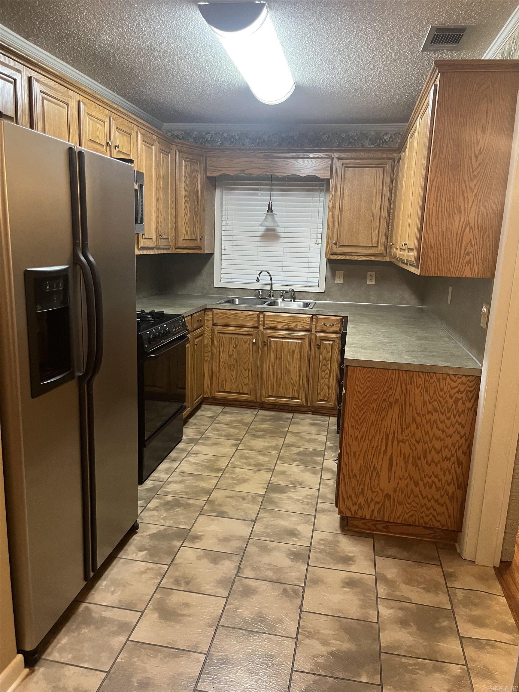 BW HARE - Residential