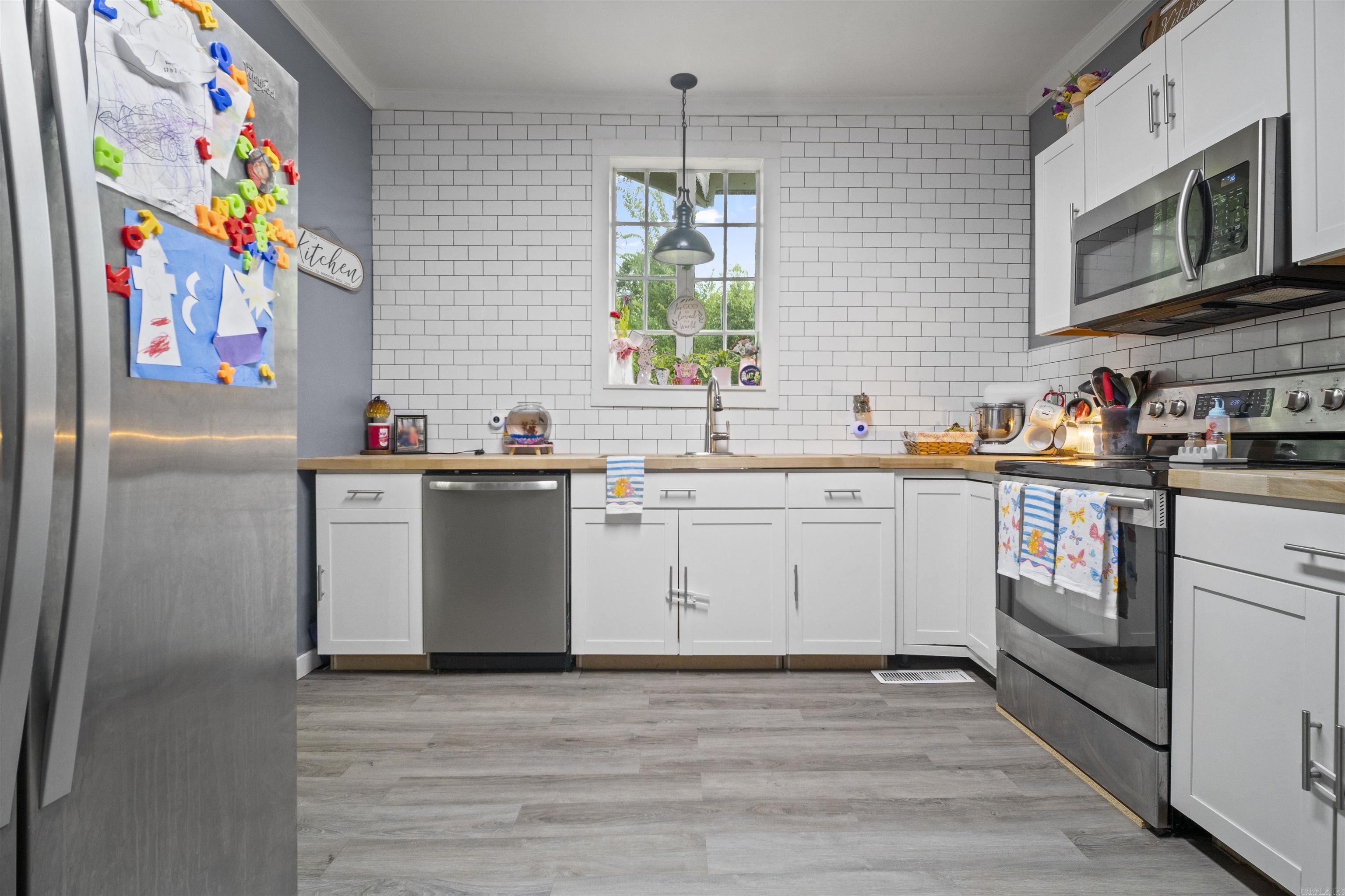 MOOSE EXT - Residential