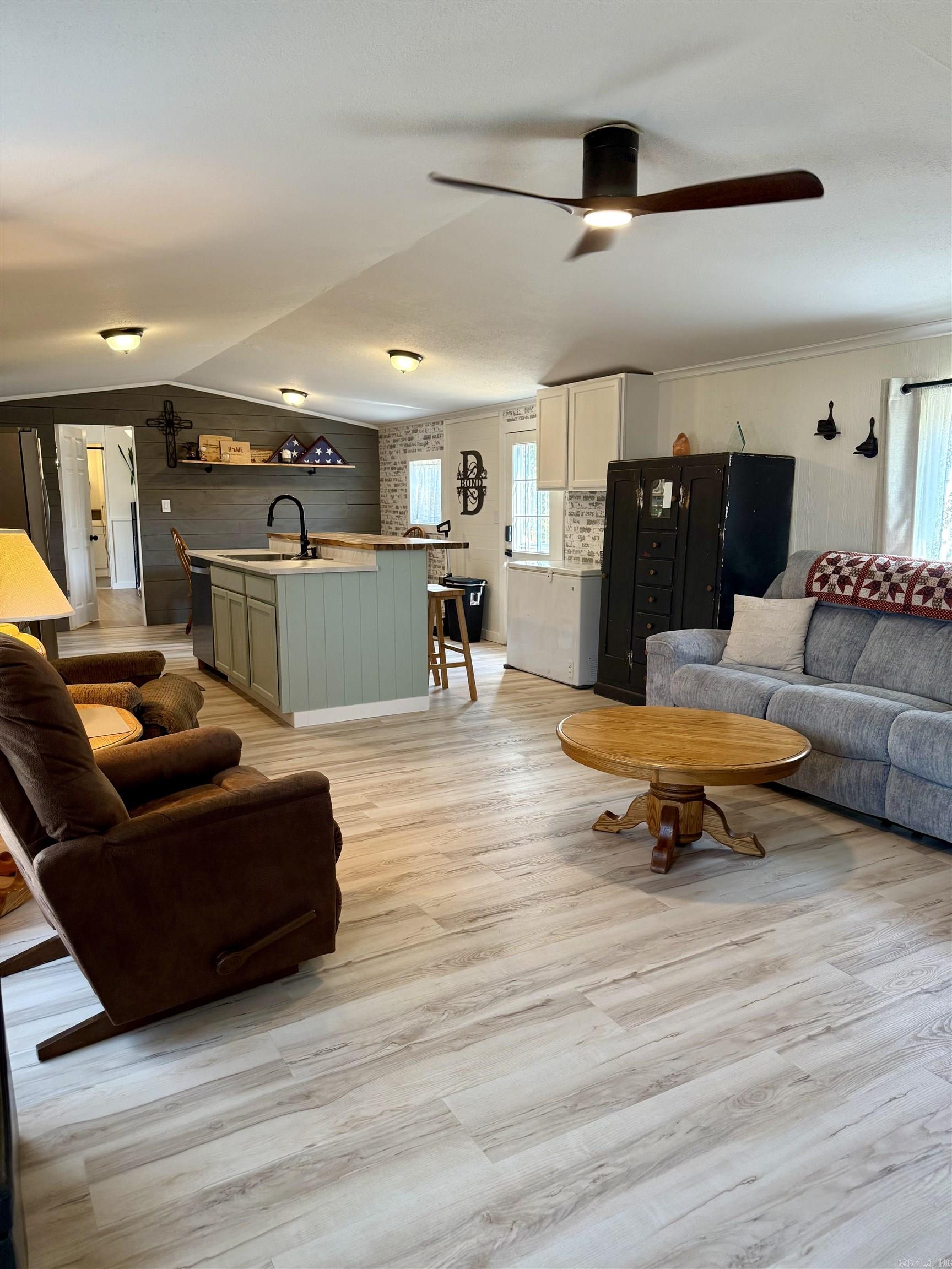 JOBE FARM - Residential