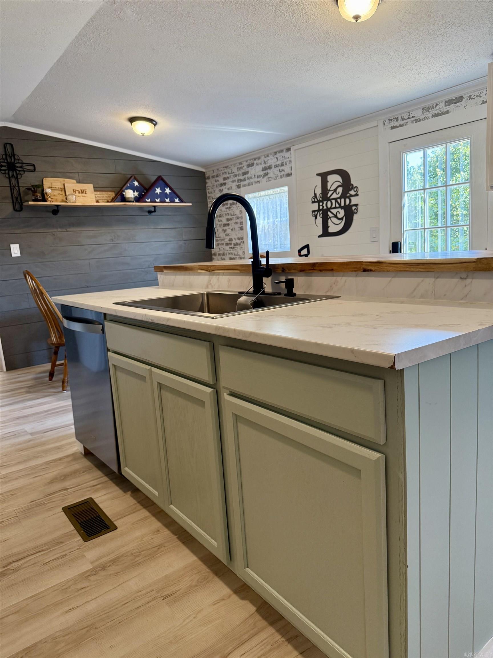 JOBE FARM - Residential