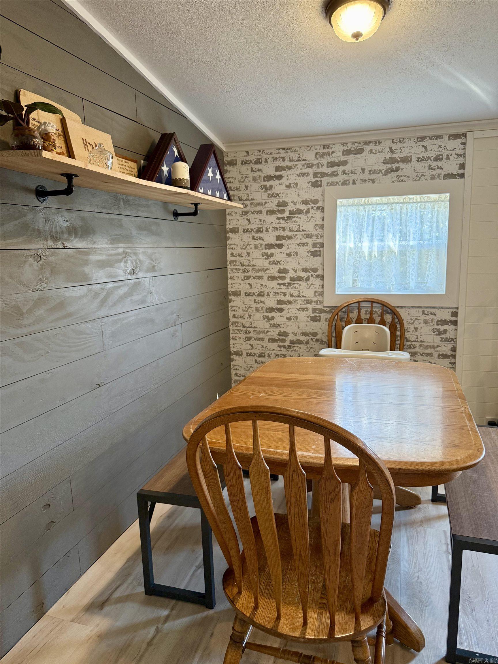 JOBE FARM - Residential