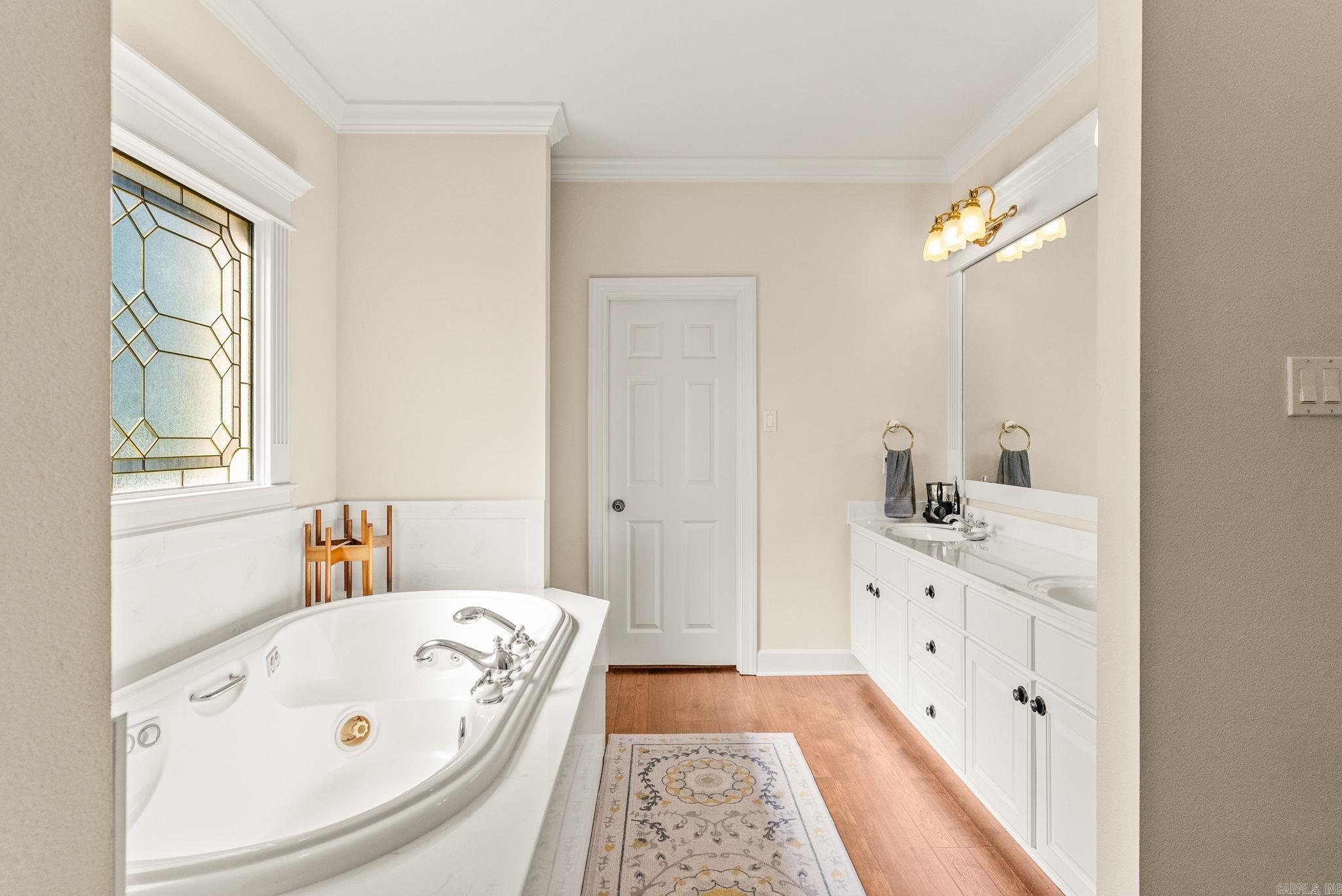 HURRICANE LAKE EST - Residential