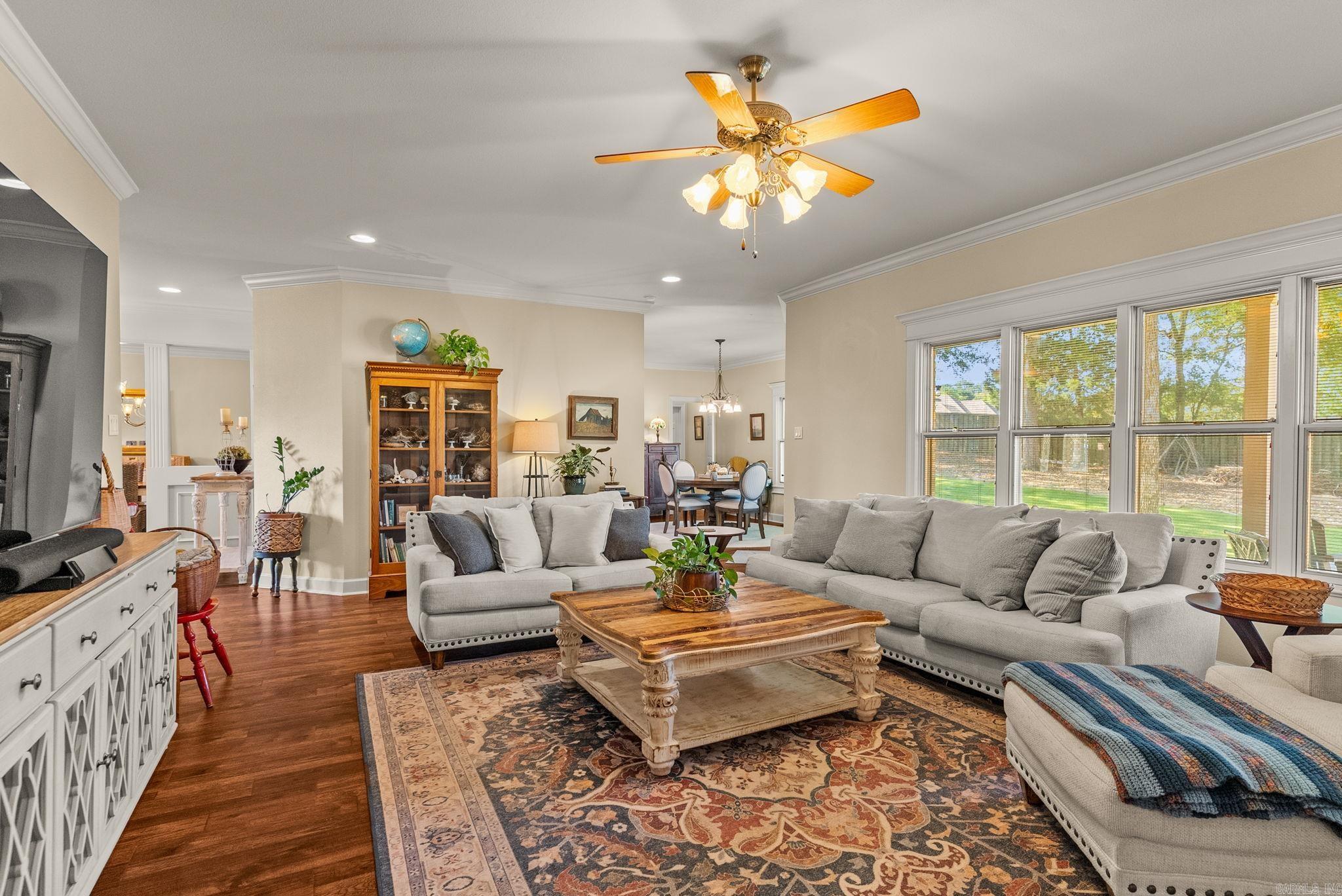 HURRICANE LAKE EST - Residential