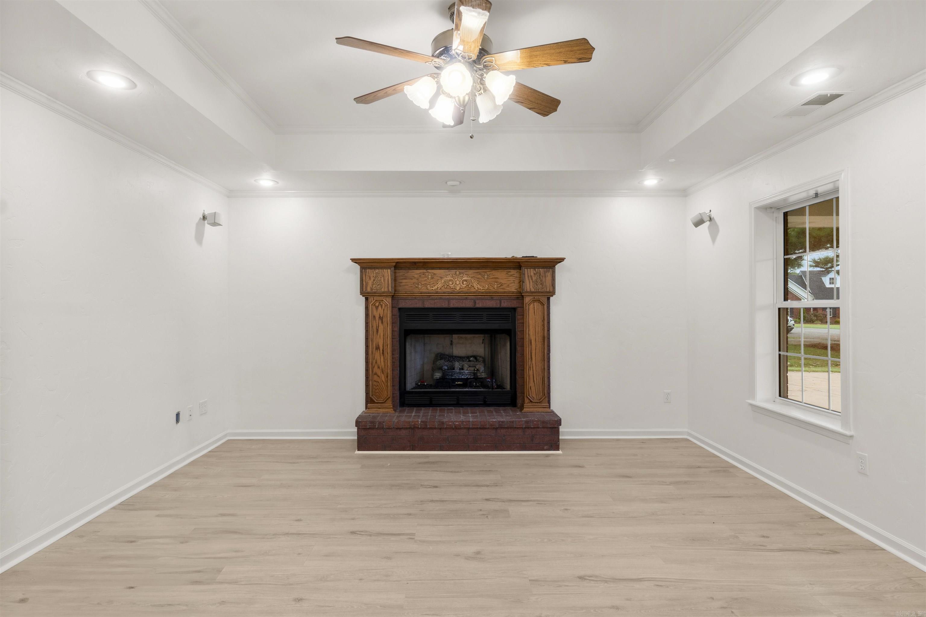 ROLLING MEADOWS - Residential