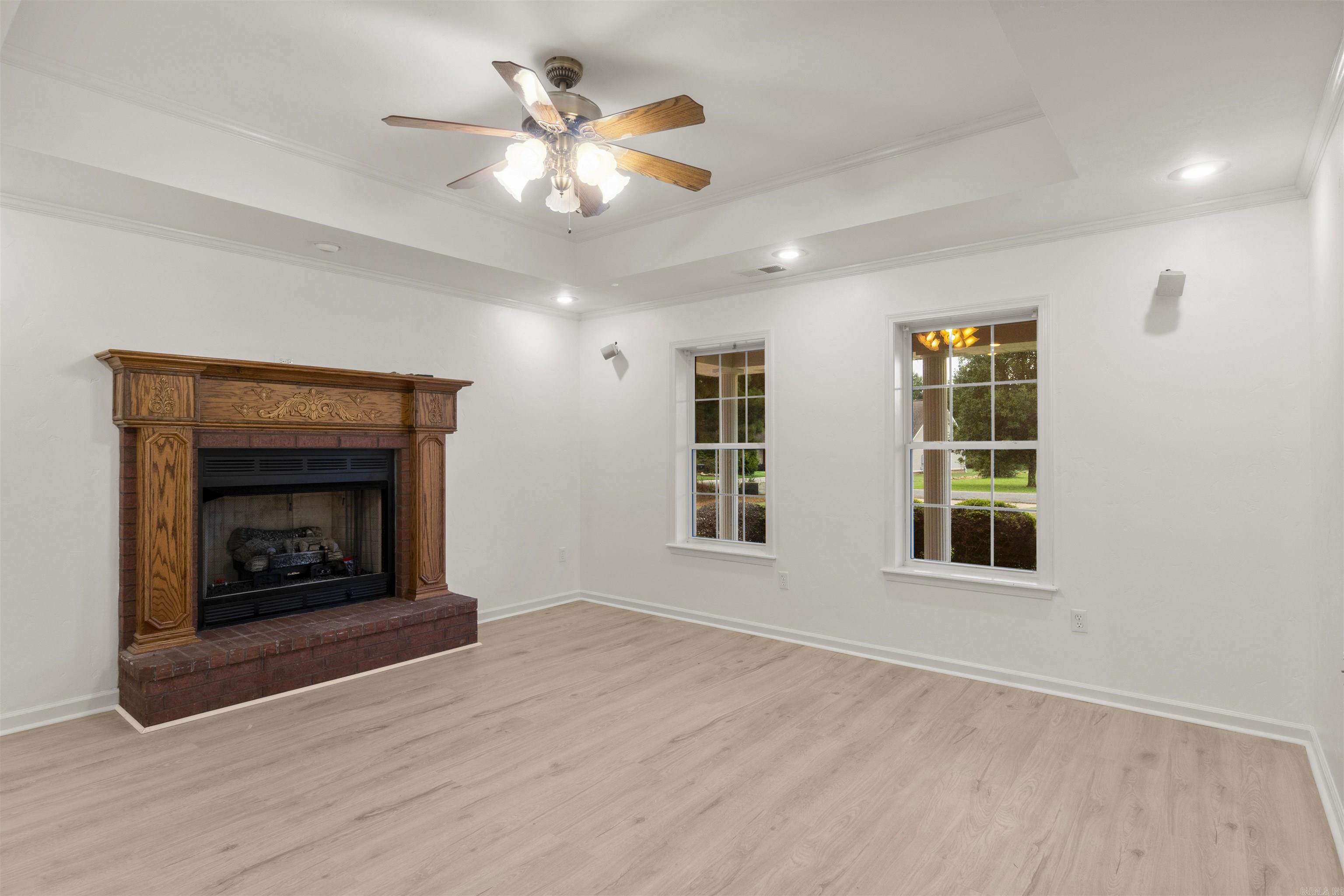 ROLLING MEADOWS - Residential