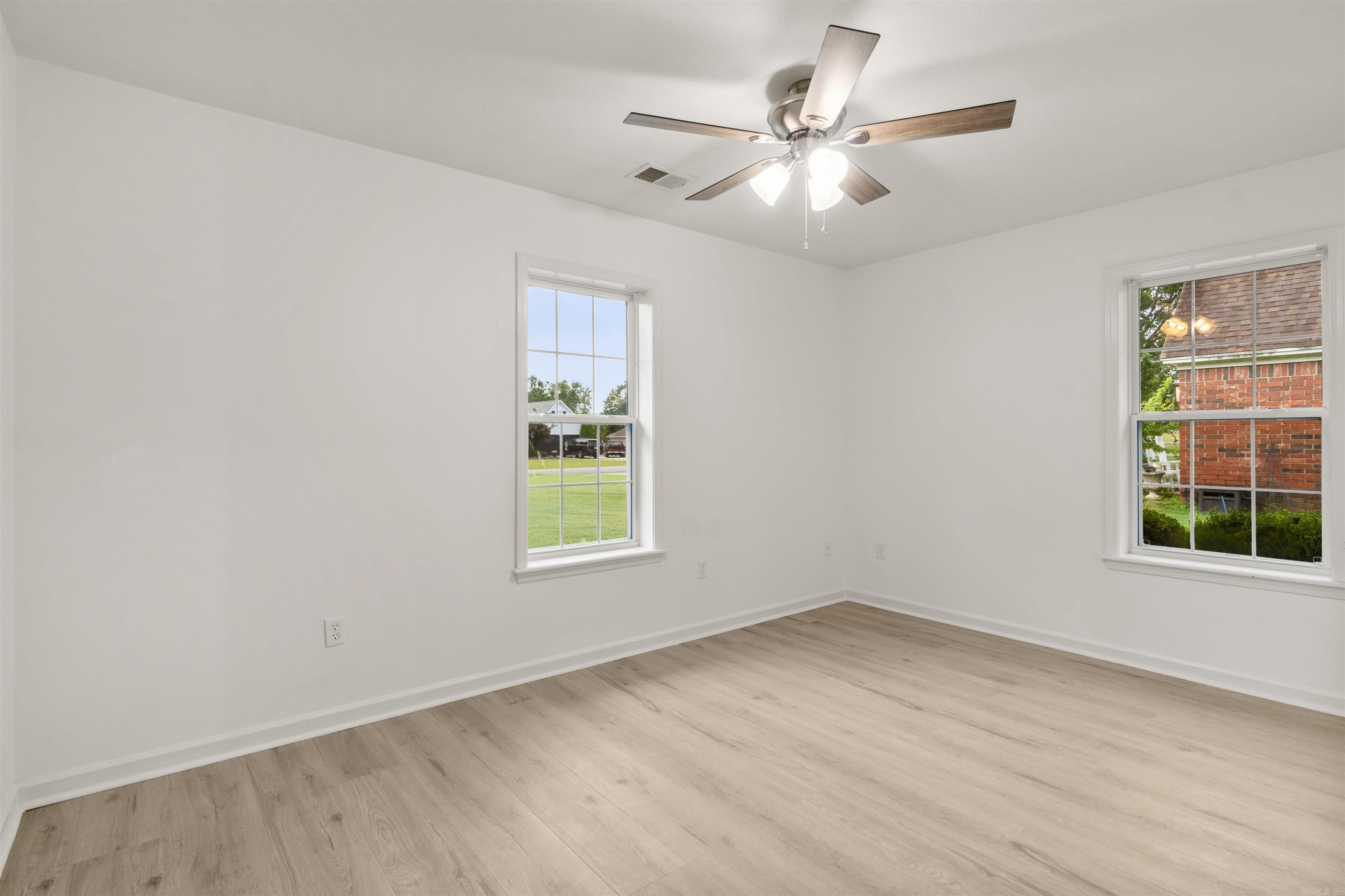 ROLLING MEADOWS - Residential