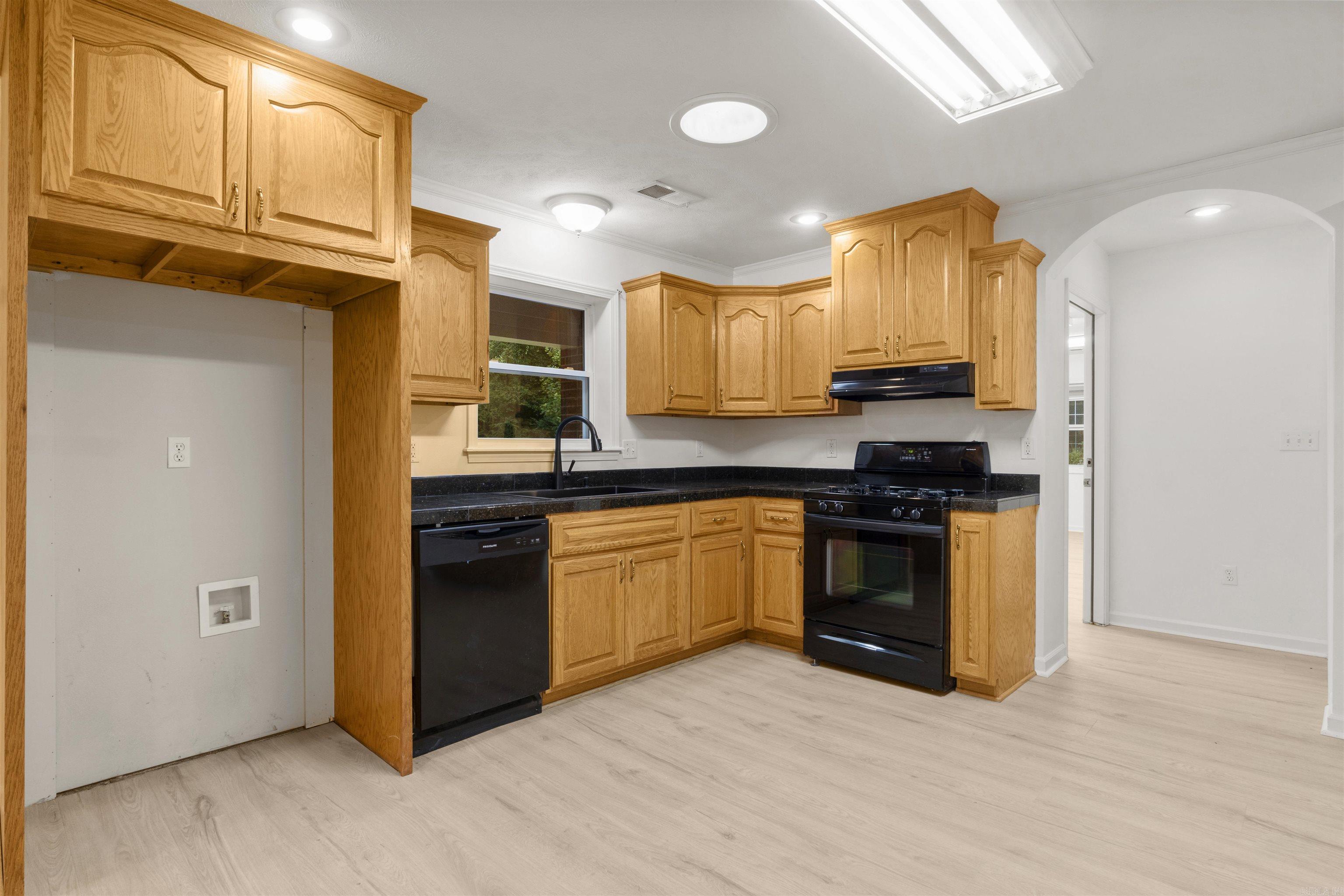 ROLLING MEADOWS - Residential