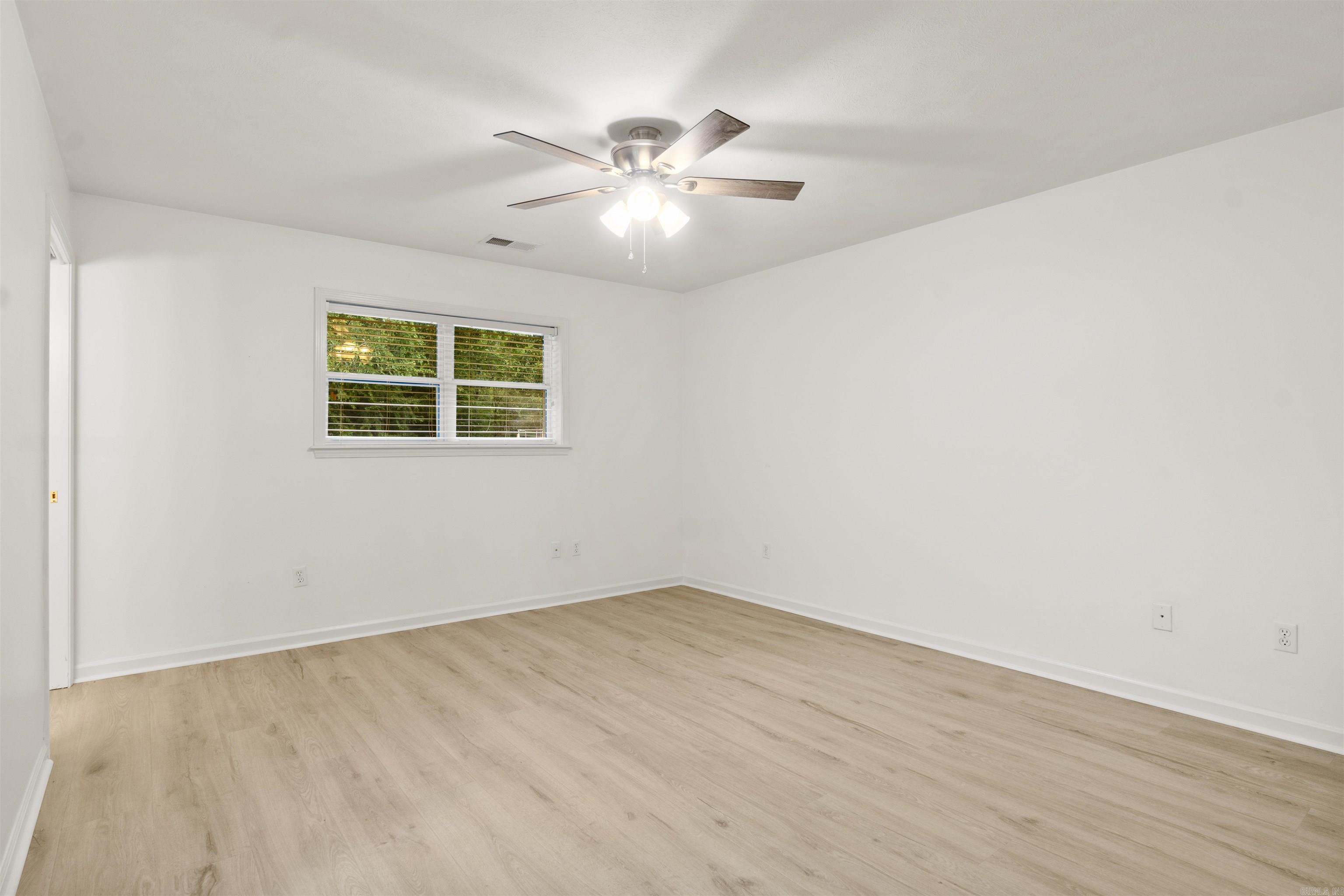 ROLLING MEADOWS - Residential