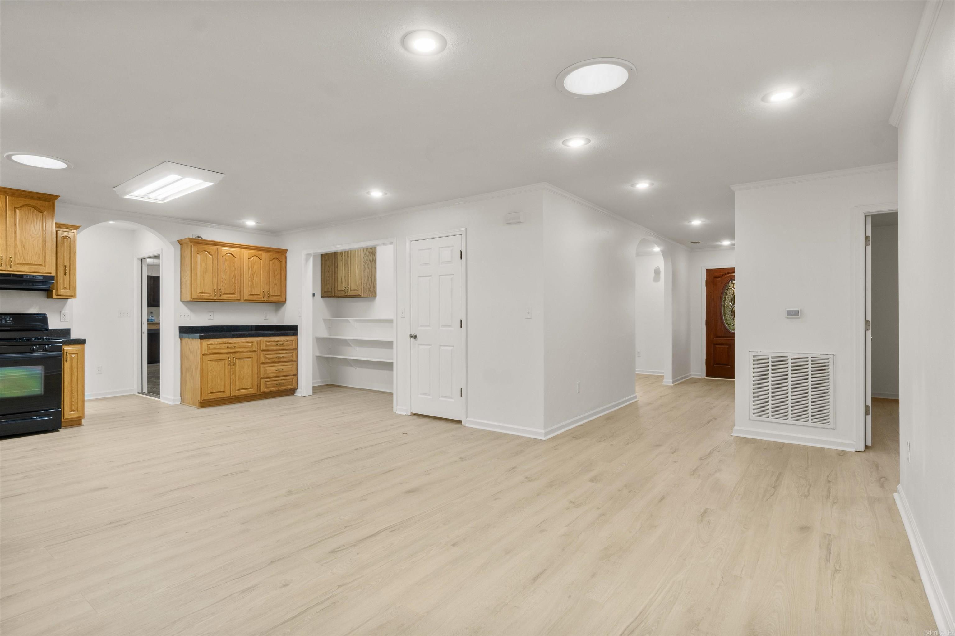 ROLLING MEADOWS - Residential