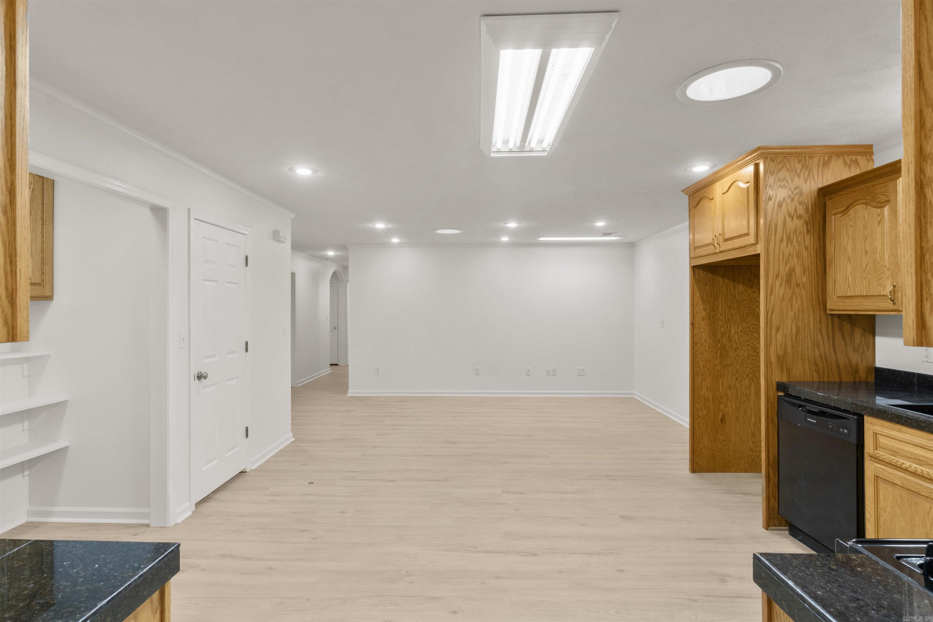 ROLLING MEADOWS - Residential