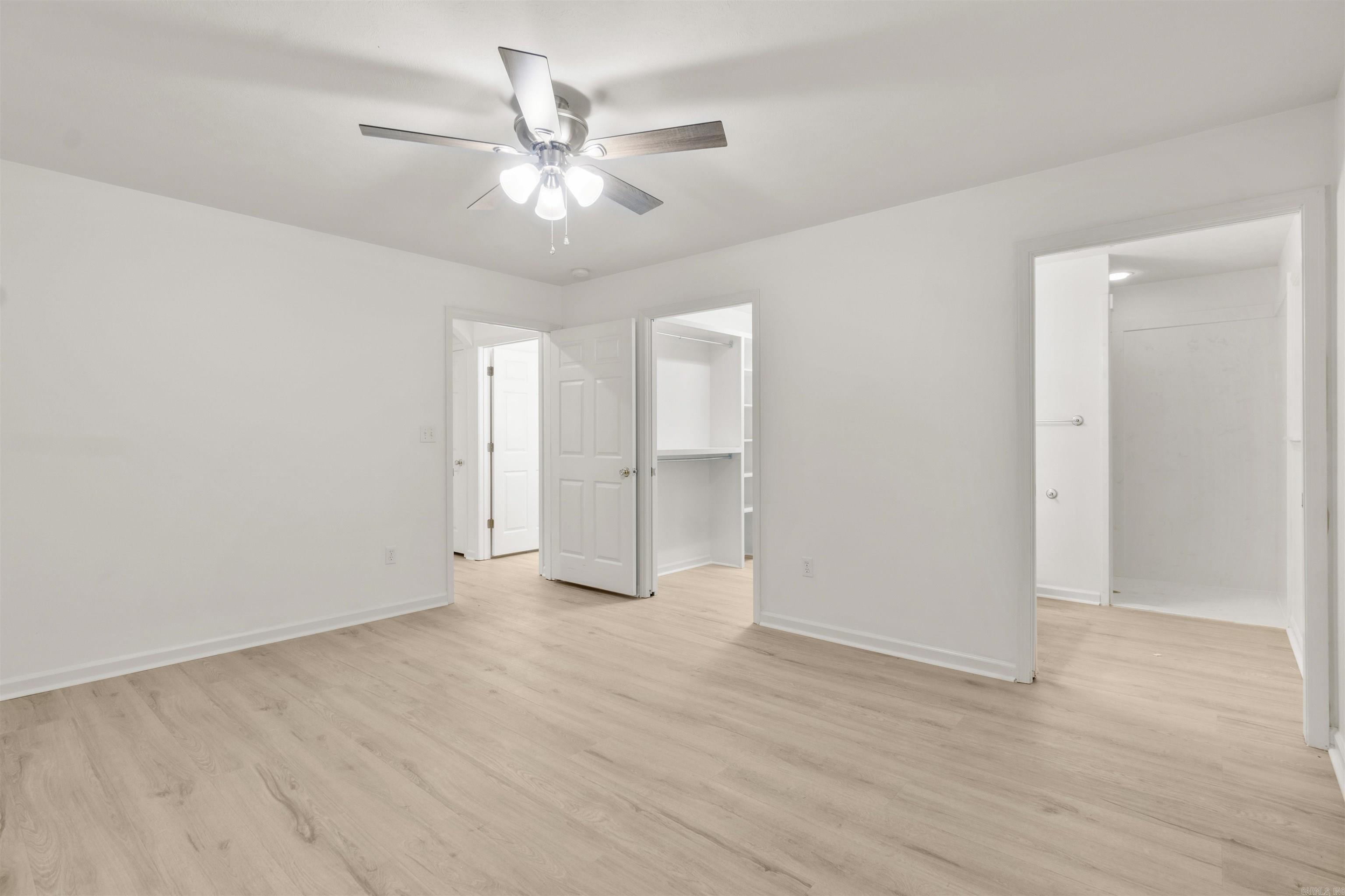 ROLLING MEADOWS - Residential