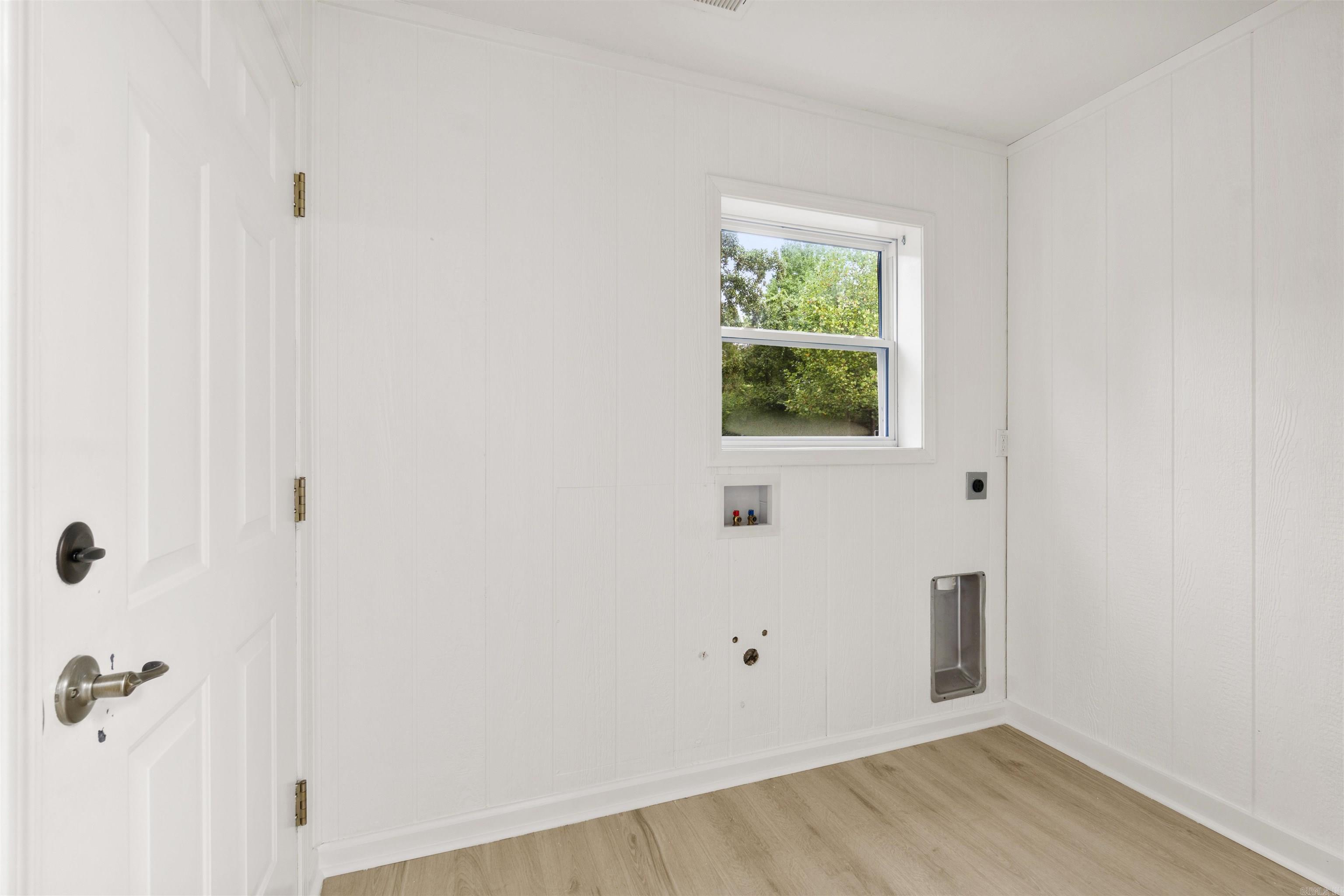 ROLLING MEADOWS - Residential