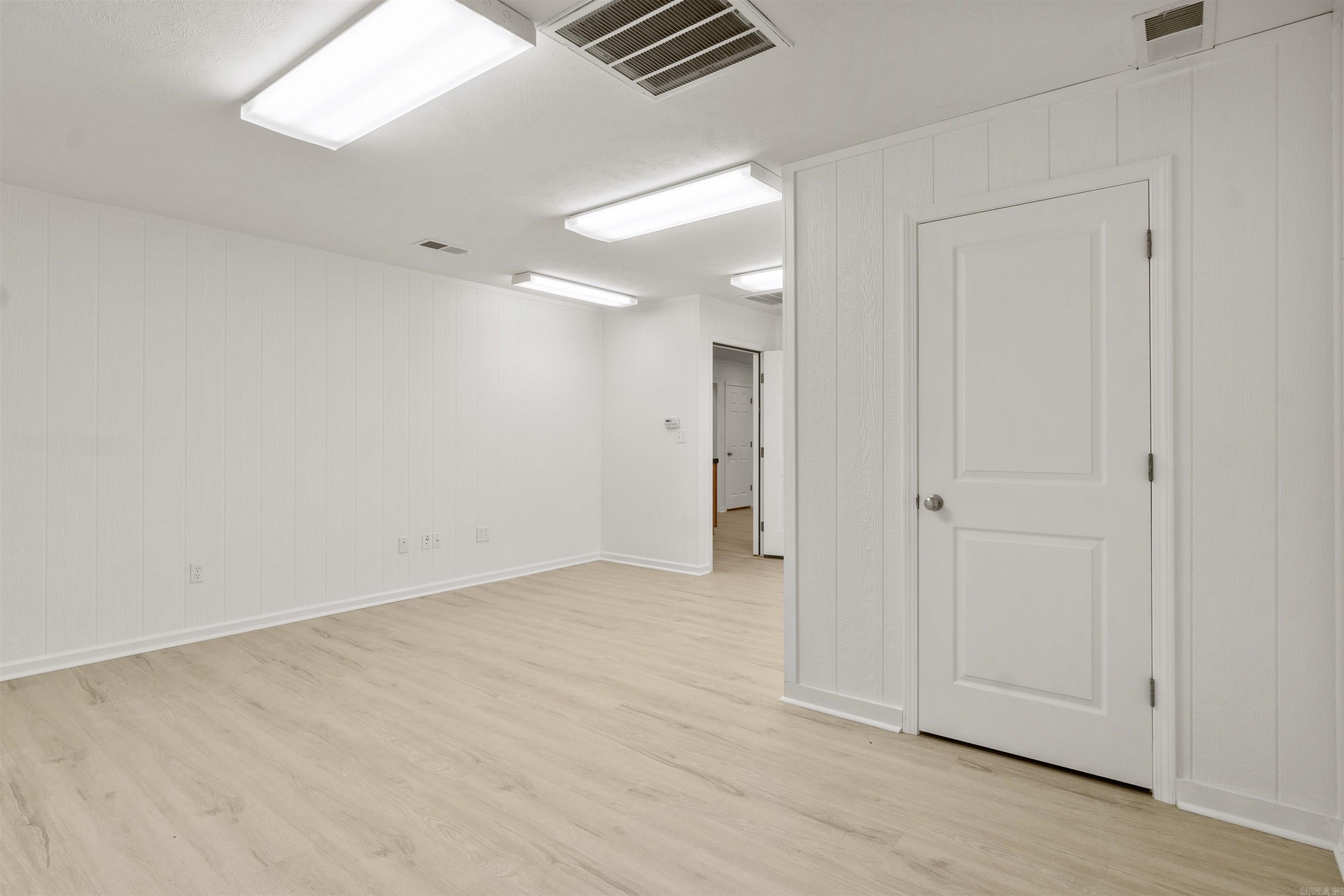 ROLLING MEADOWS - Residential