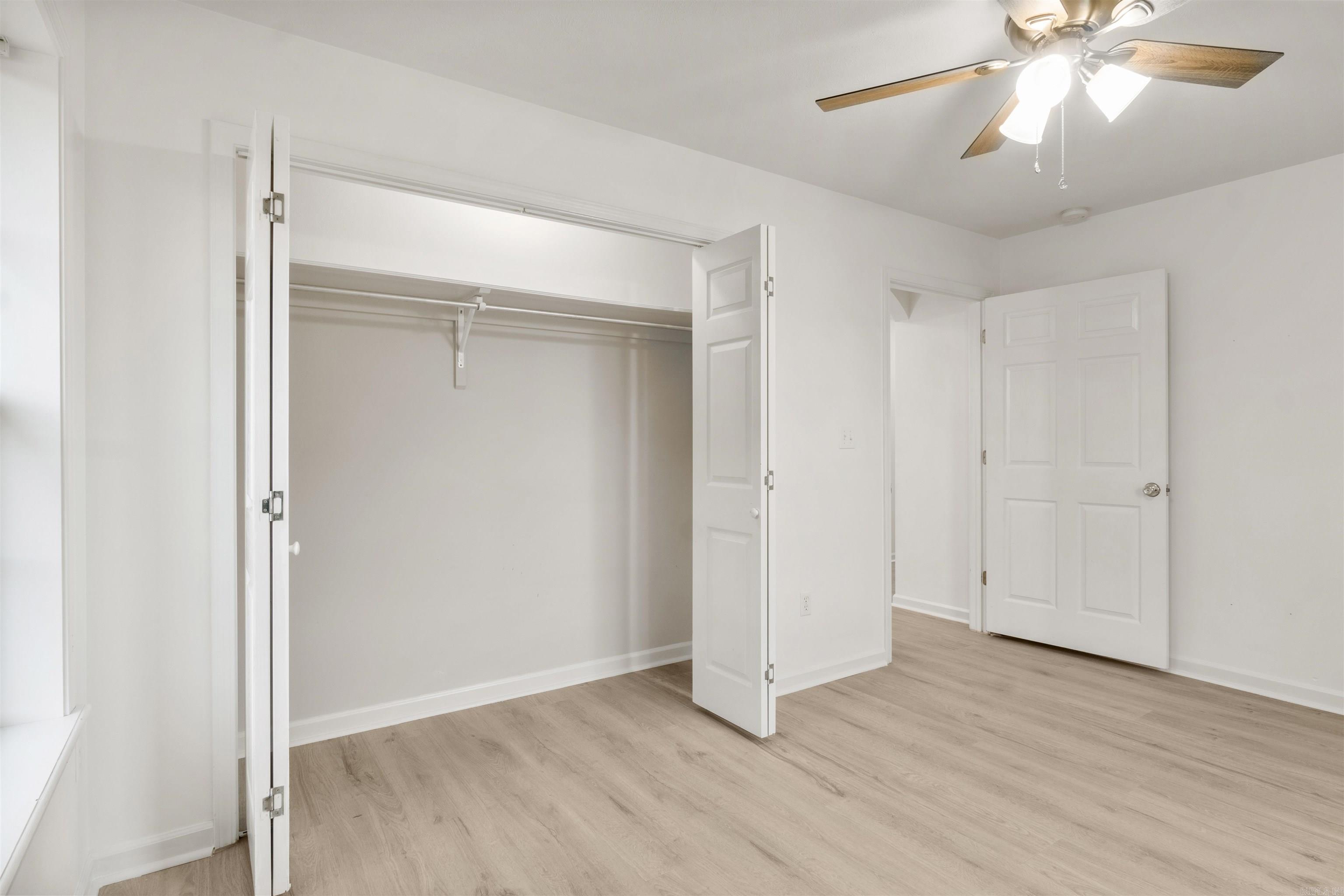 ROLLING MEADOWS - Residential