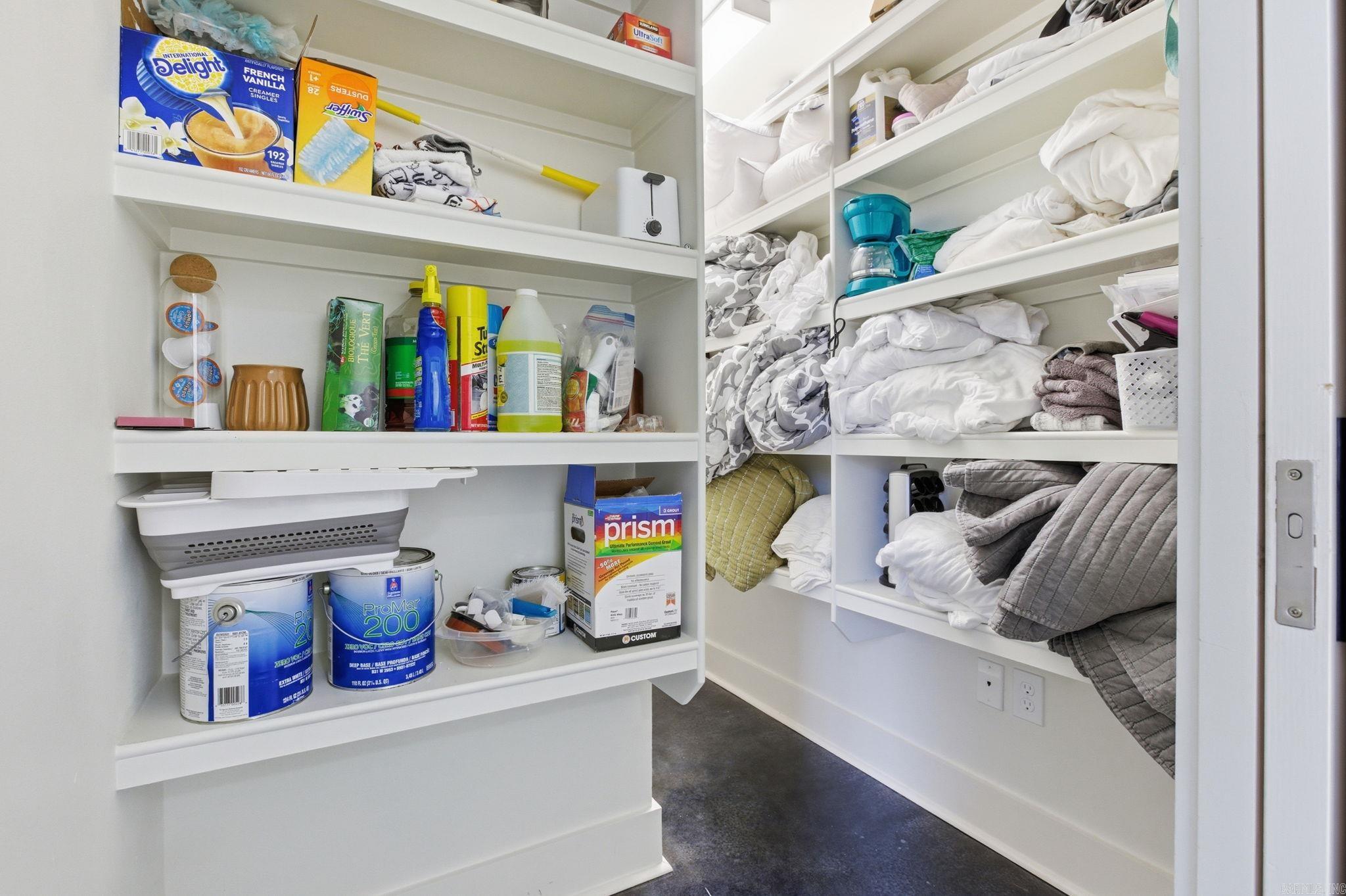 COTTAGES ON PARK II - Residential