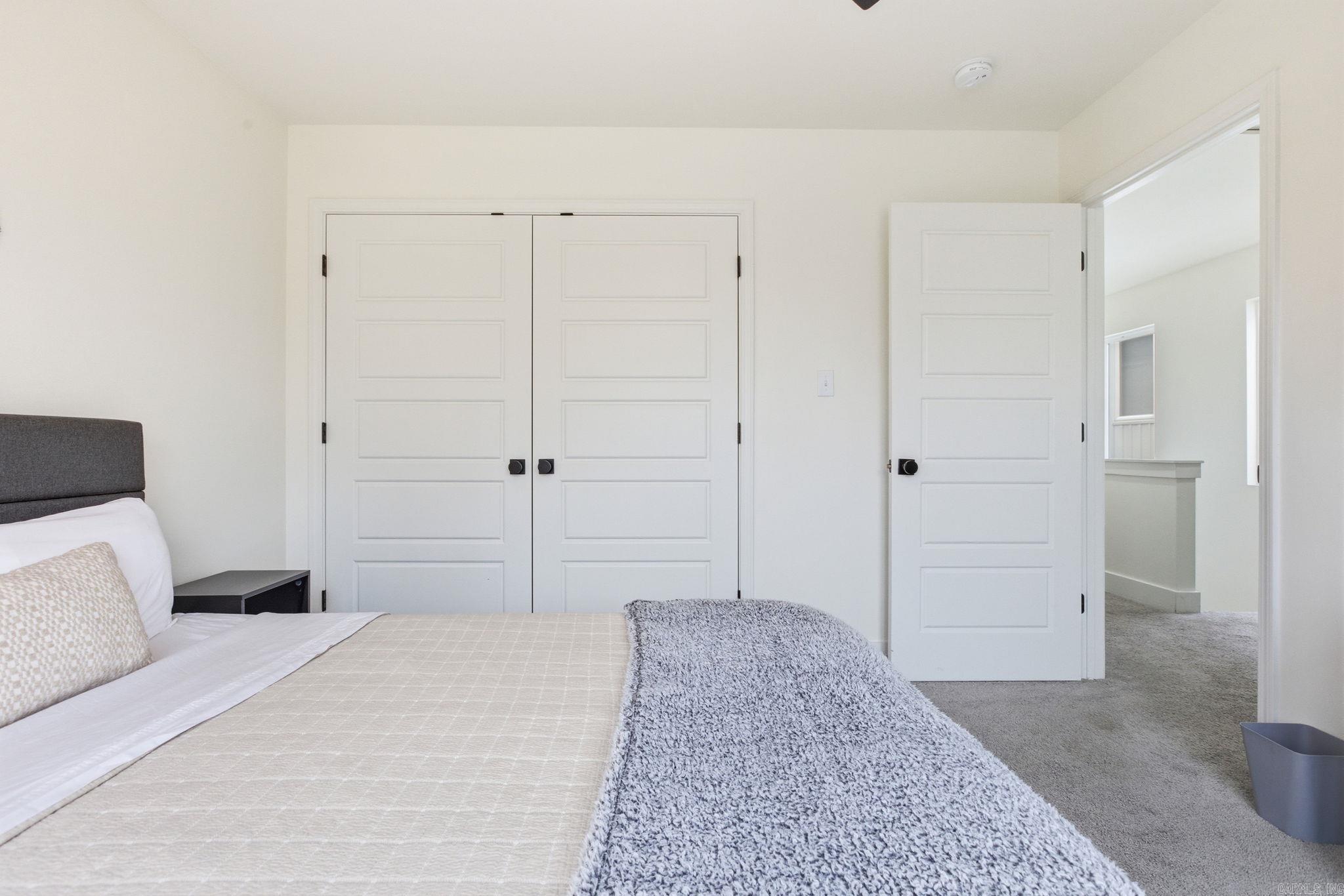 COTTAGES ON PARK II - Residential