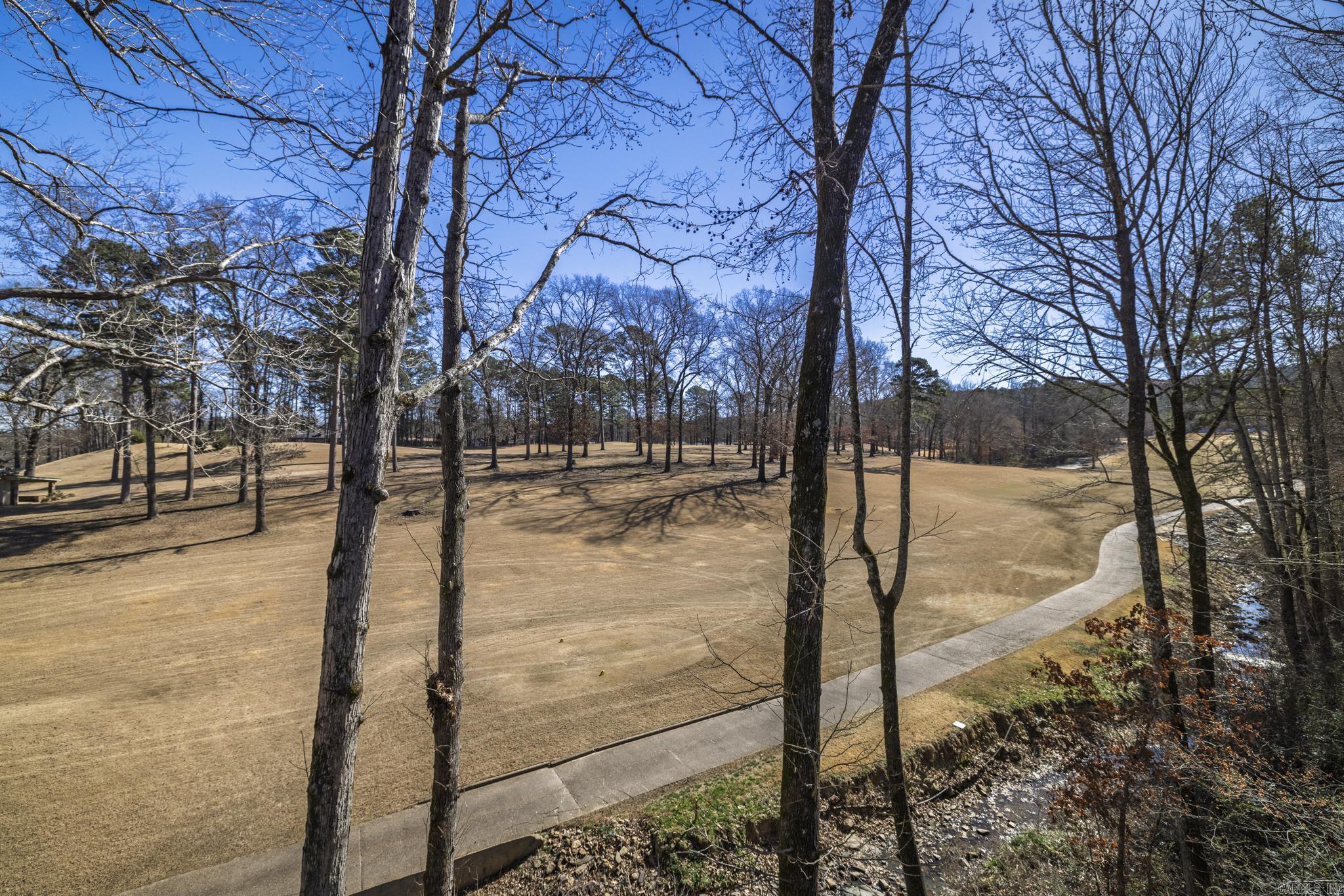 VILLA ALEGRE COURTS - Residential