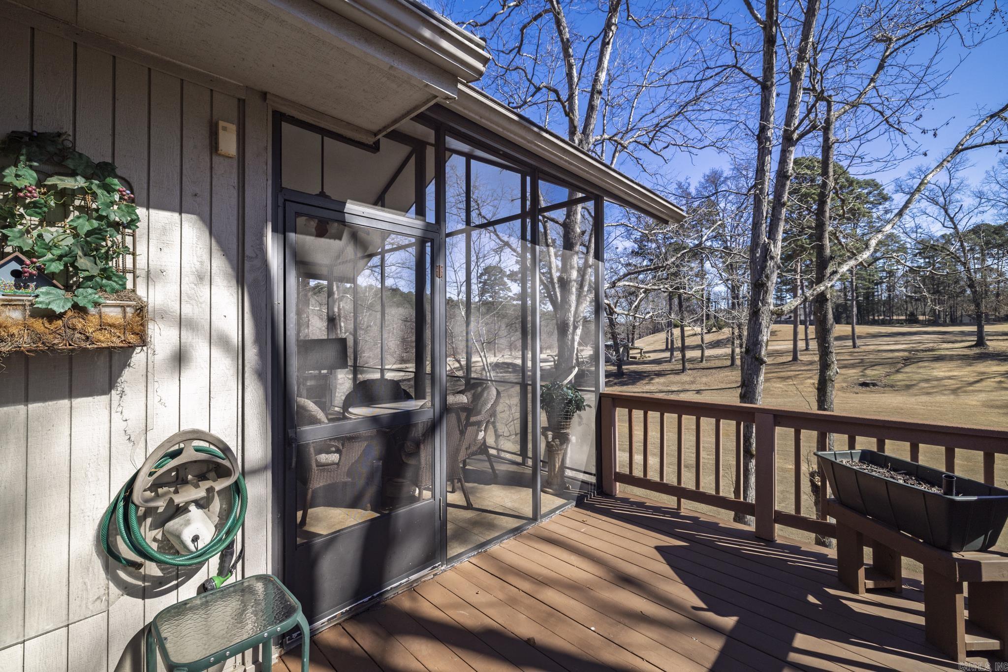 VILLA ALEGRE COURTS - Residential