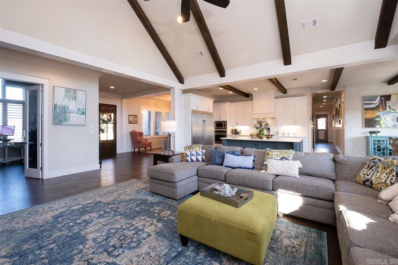 WOODLANDS EDGE - Residential