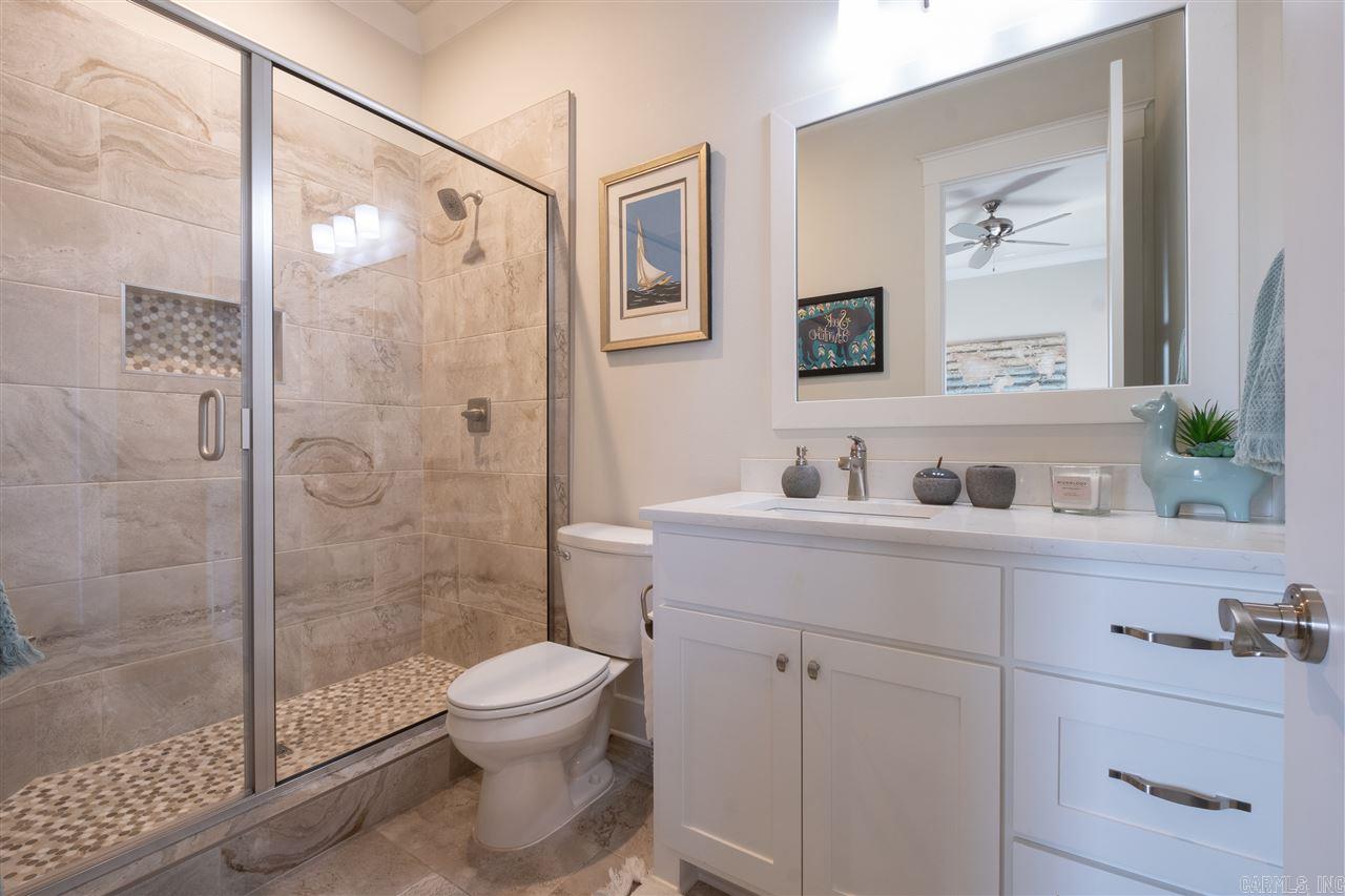 WOODLANDS EDGE - Residential