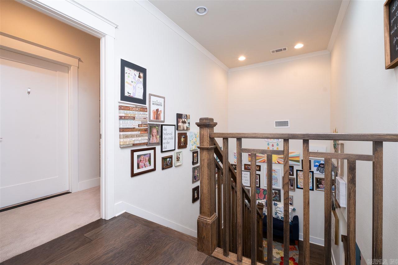 WOODLANDS EDGE - Residential