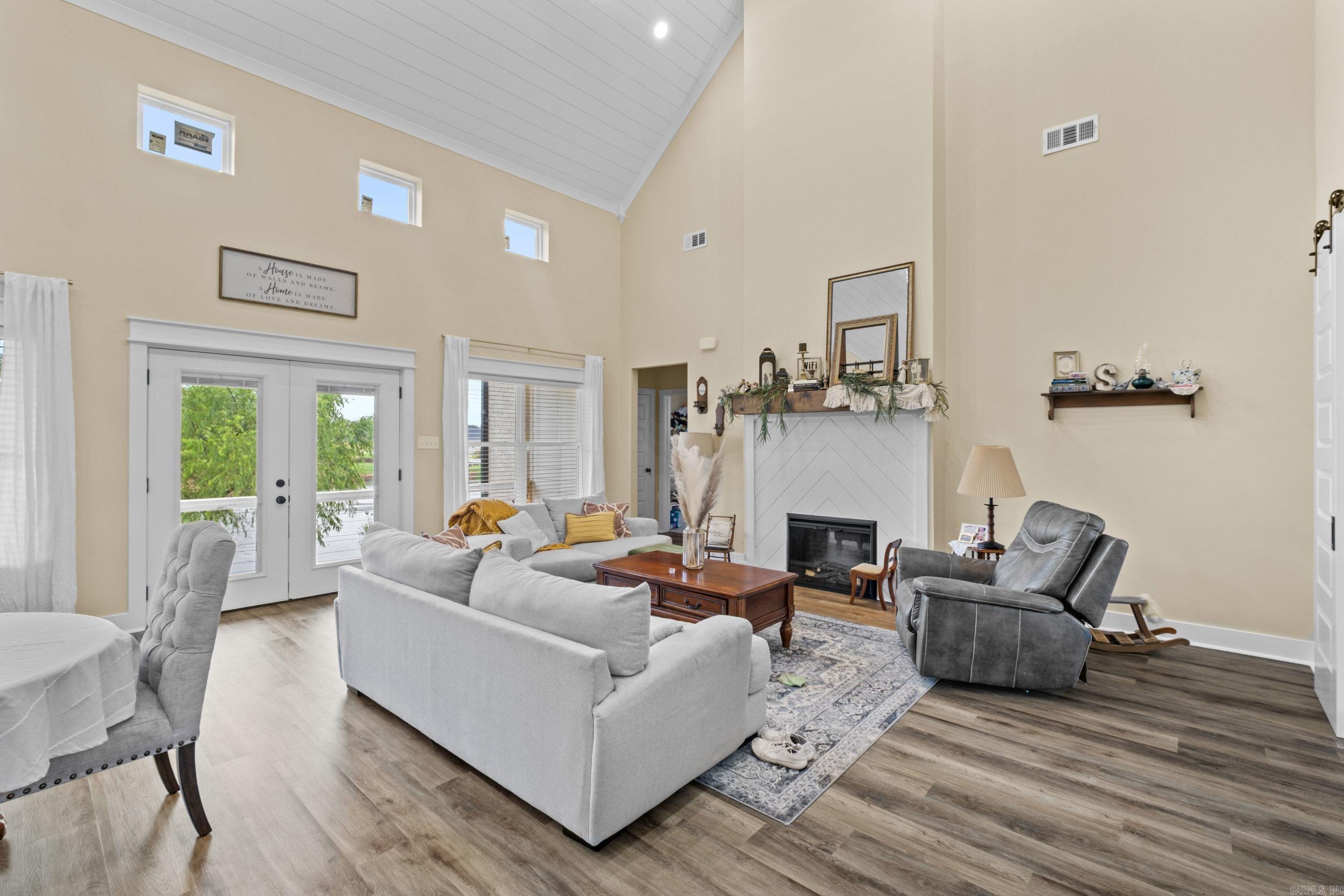 GREYSTONE - Residential
